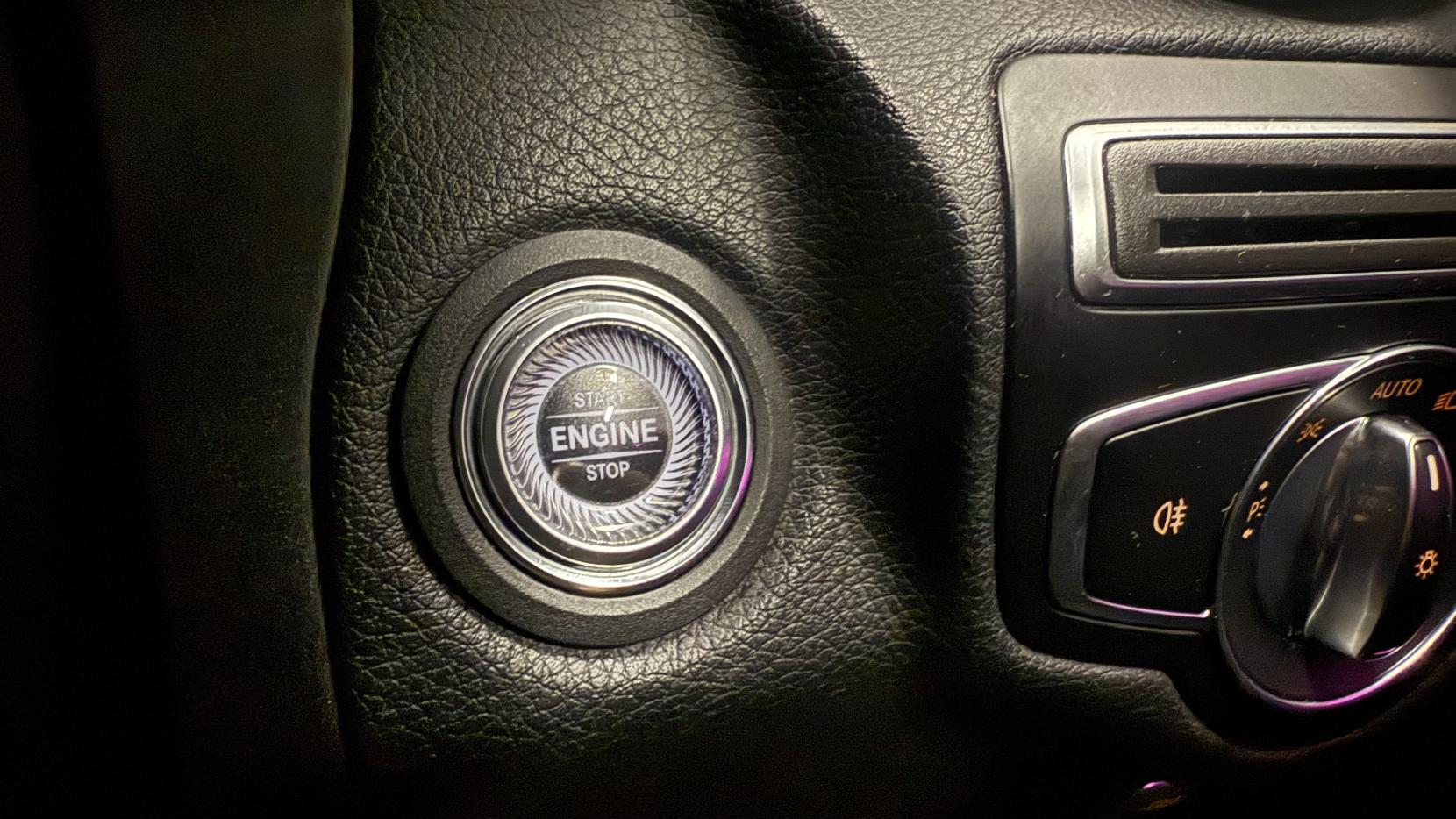 Mercedes-Benz C Class 2.0 C300d AMG Line (Premium) Coupe 2dr Diesel G-Tronic+ Euro 6 (s/s) (245 ps)