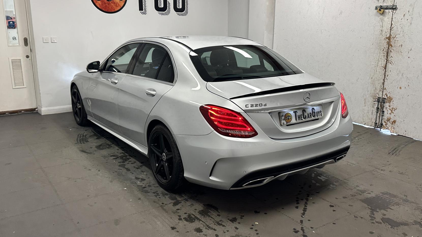 Mercedes-Benz C Class 2.1 C220d AMG Line Saloon 4dr Diesel G-Tronic+ Euro 6 (s/s) (170 ps)