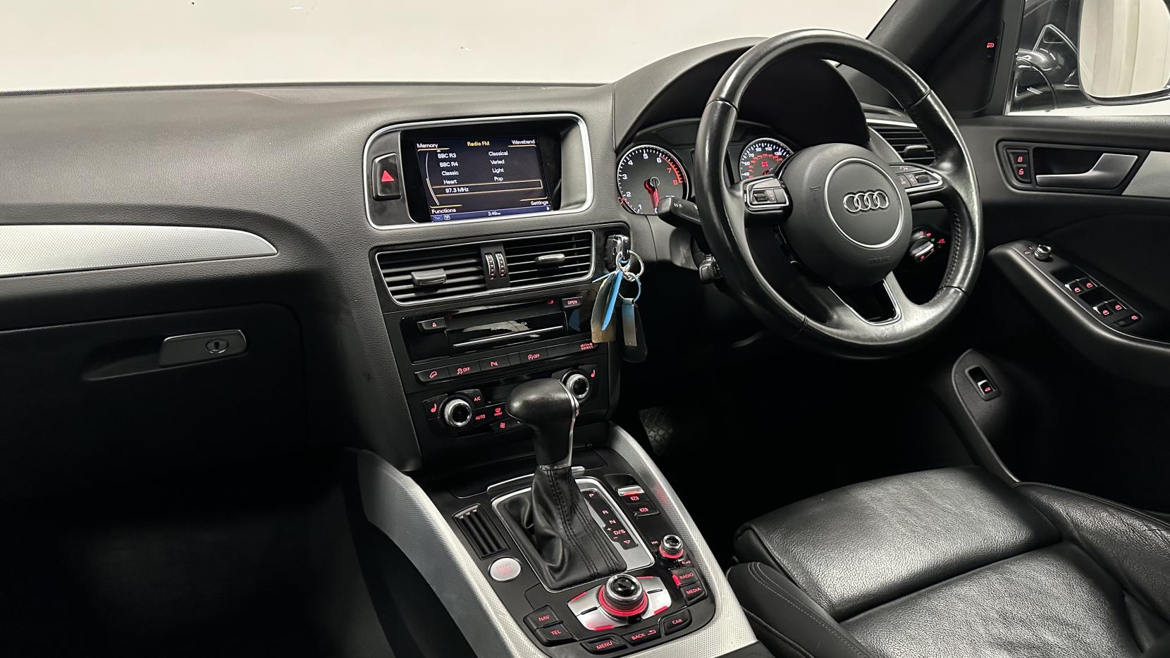 Audi Q5 2.0 TFSI S line Plus SUV 5dr Petrol Tiptronic quattro Euro 6 (s/s) (225 ps)