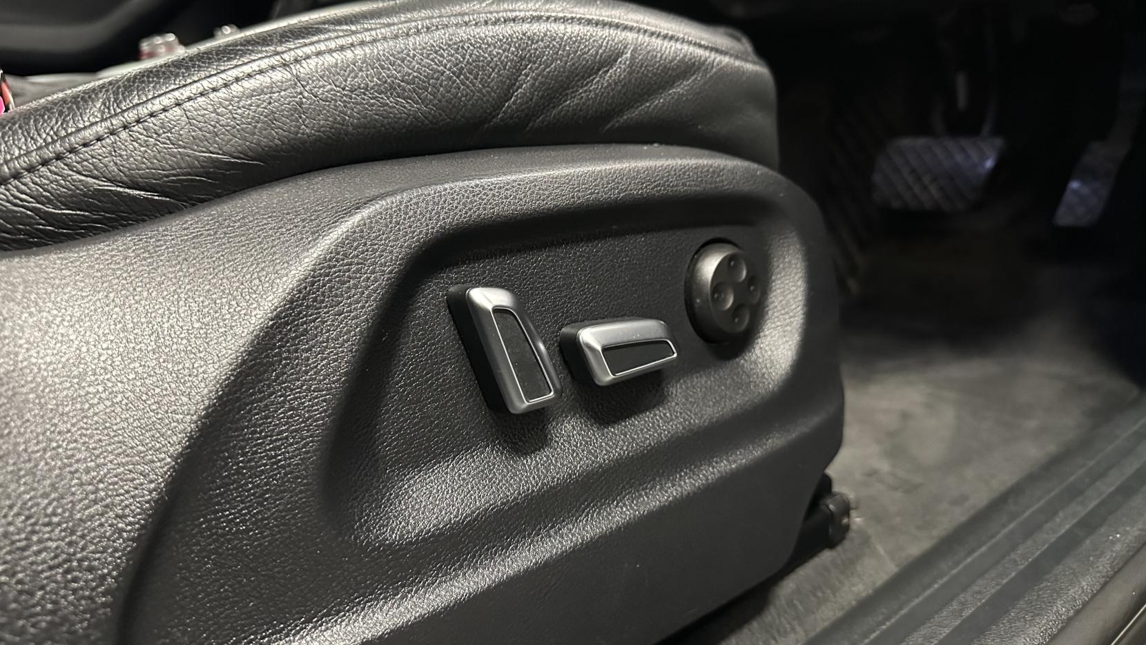 Audi Q5 2.0 TFSI S line Plus SUV 5dr Petrol Tiptronic quattro Euro 6 (s/s) (225 ps)