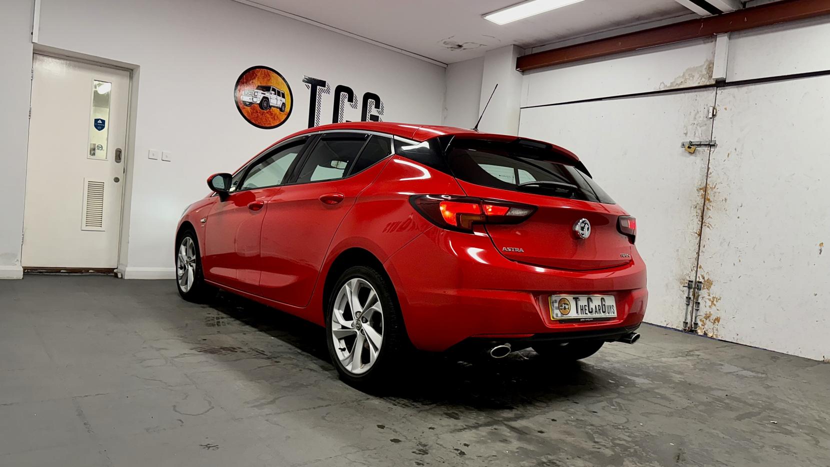 Vauxhall Astra 1.6i Turbo SRi Hatchback 5dr Petrol Manual Euro 6 (s/s) (200 ps)