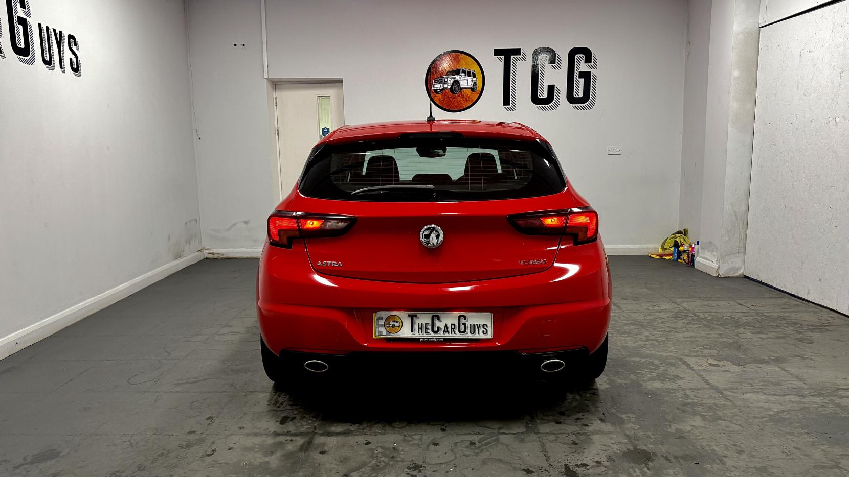 Vauxhall Astra 1.6i Turbo SRi Hatchback 5dr Petrol Manual Euro 6 (s/s) (200 ps)