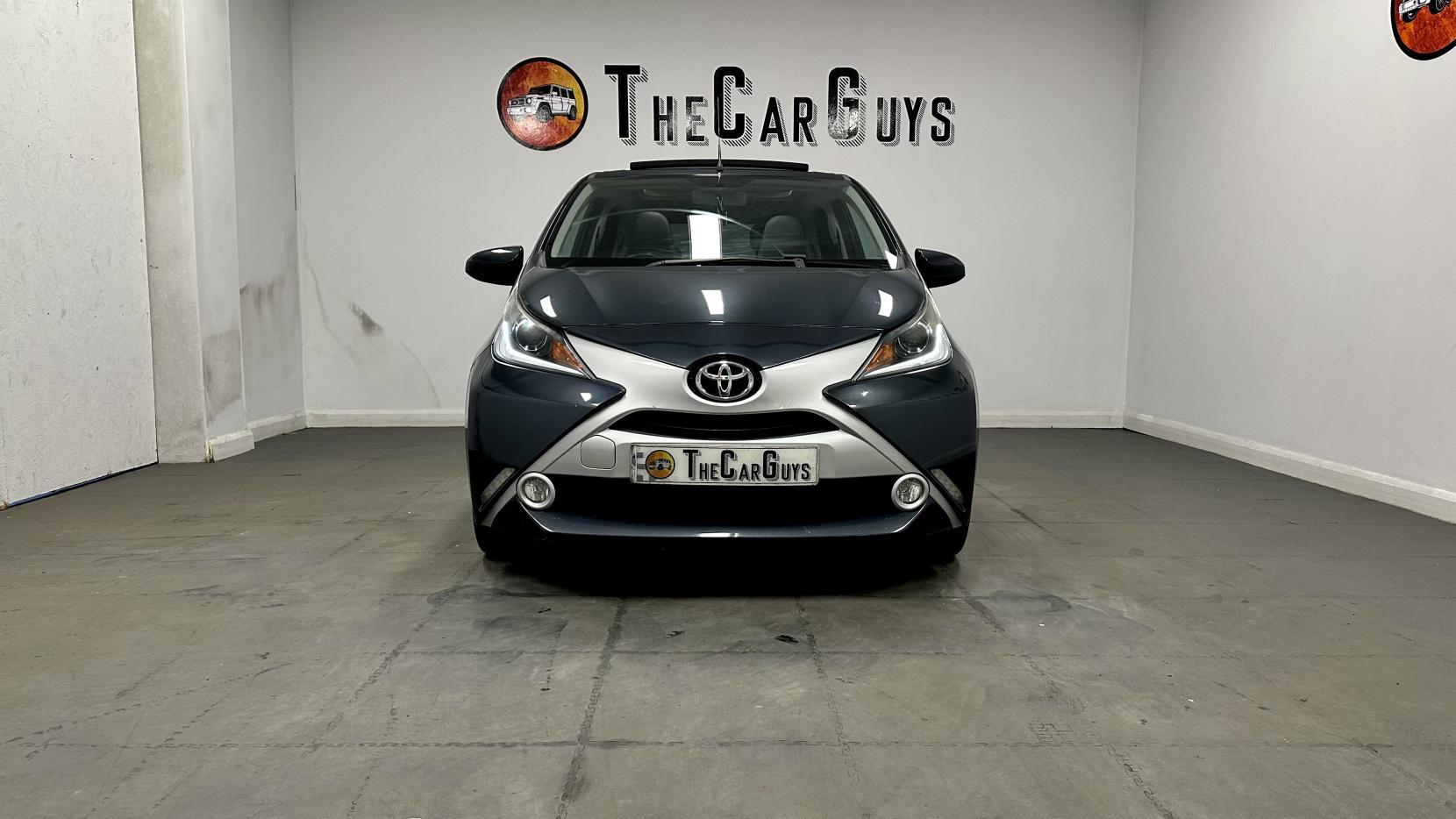 Toyota AYGO 1.0 VVT-i x-clusiv 2 x-wave 5dr Petrol Manual Euro 6 (68 ps)