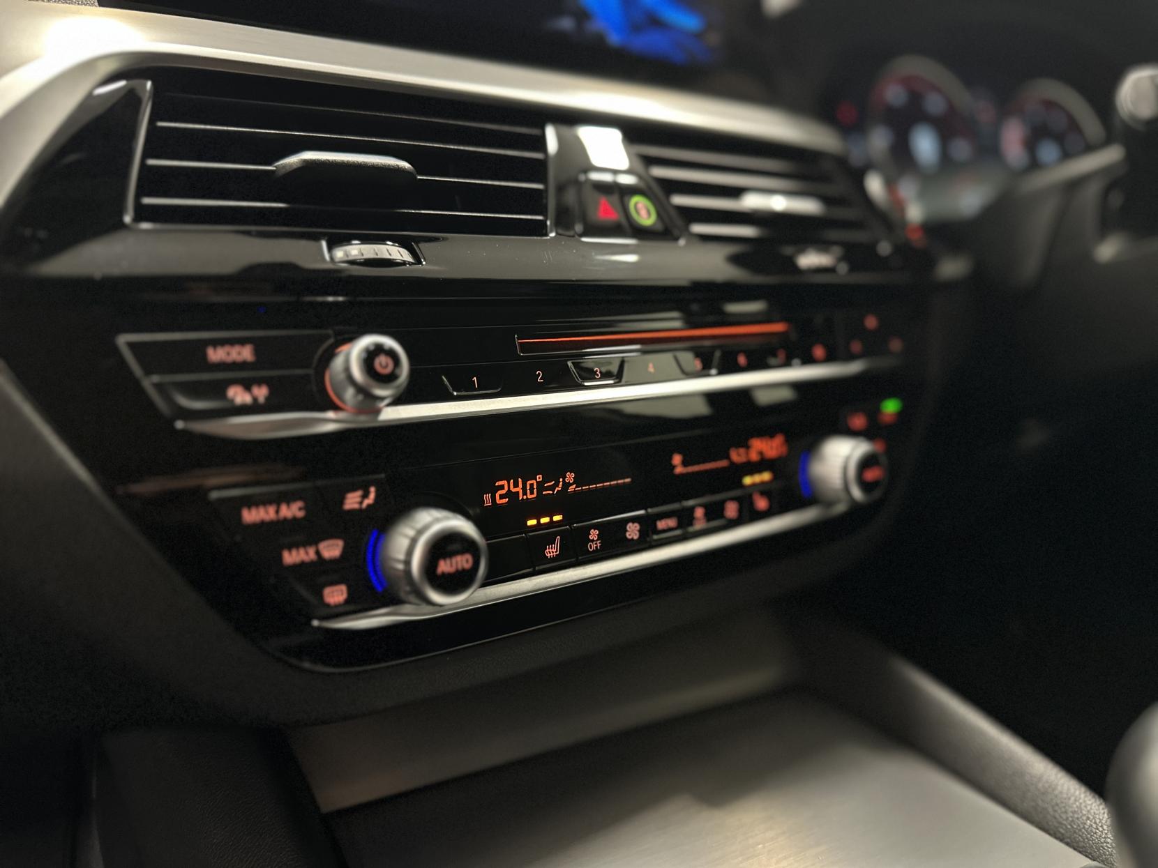 BMW 5 Series 2.0 520d SE Saloon 4dr Diesel Auto xDrive Euro 6 (s/s) (190 ps)