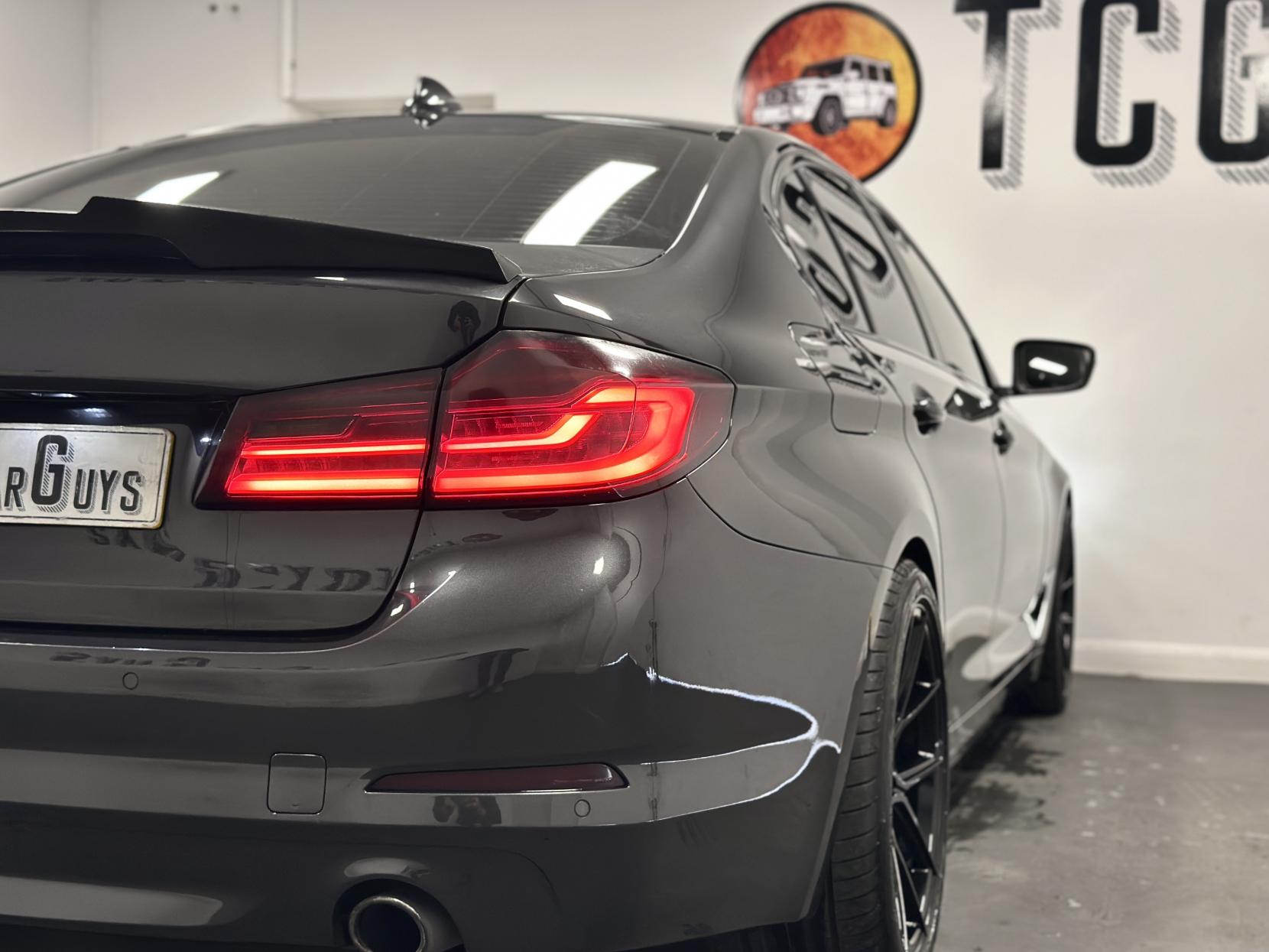 BMW 5 Series 2.0 520d SE Saloon 4dr Diesel Auto xDrive Euro 6 (s/s) (190 ps)