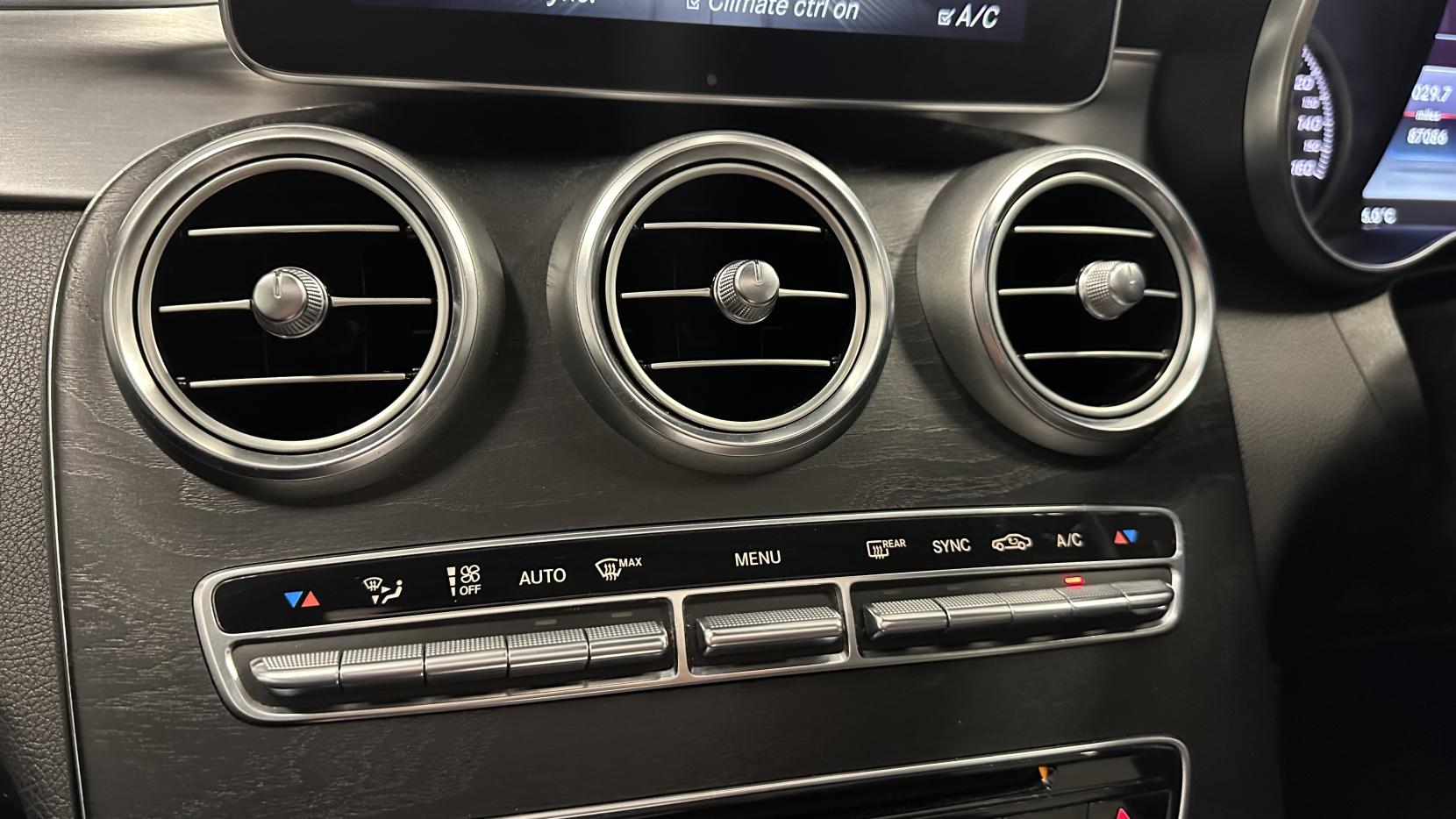 Mercedes-Benz C Class 2.1 C250d AMG Line (Premium Plus) Coupe 2dr Diesel G-Tronic+ Euro 6 (s/s) (204 ps)