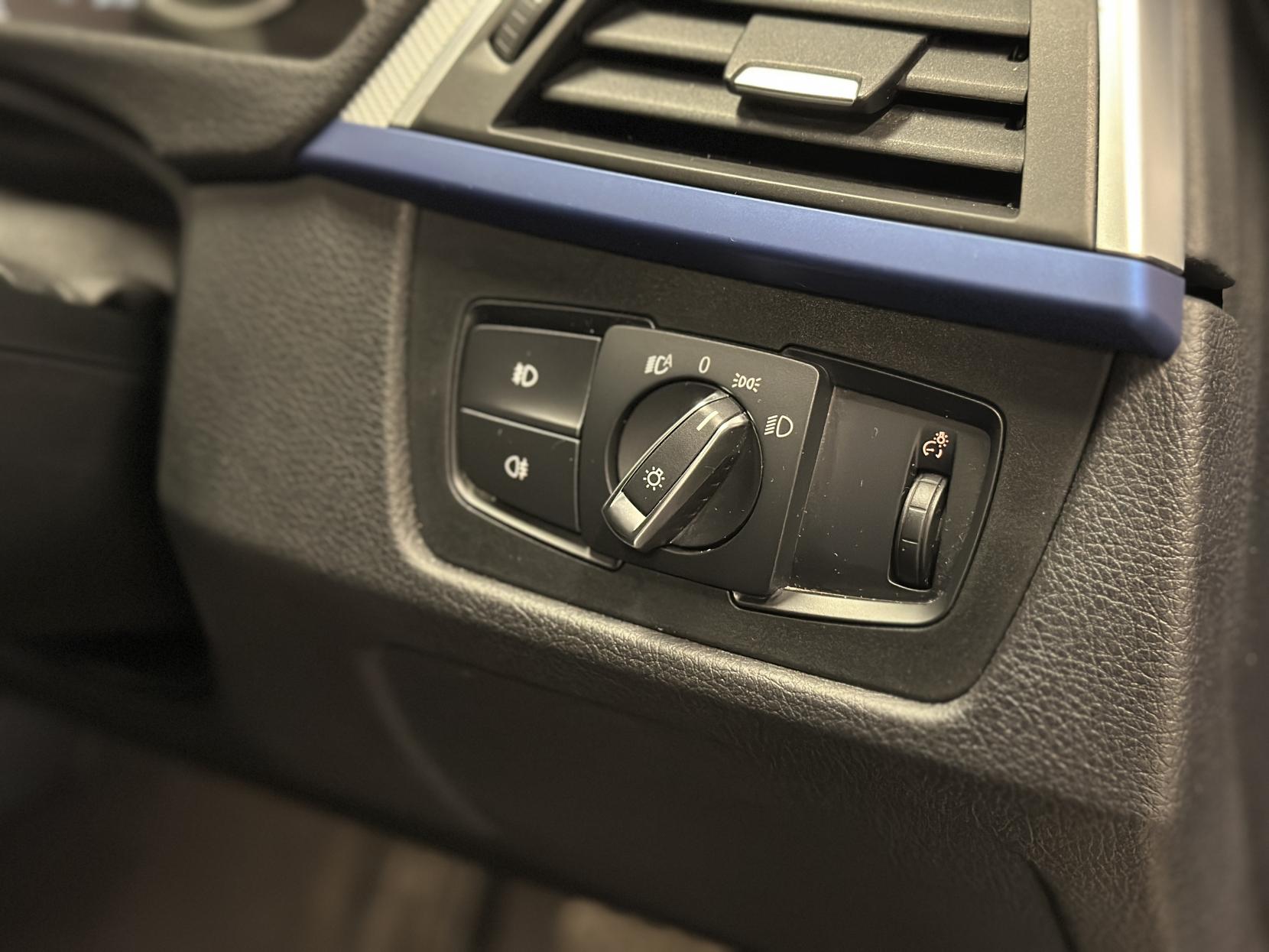 BMW 3 Series 2.0 320i M Sport Touring 5dr Petrol Auto xDrive Euro 6 (s/s) (184 ps)