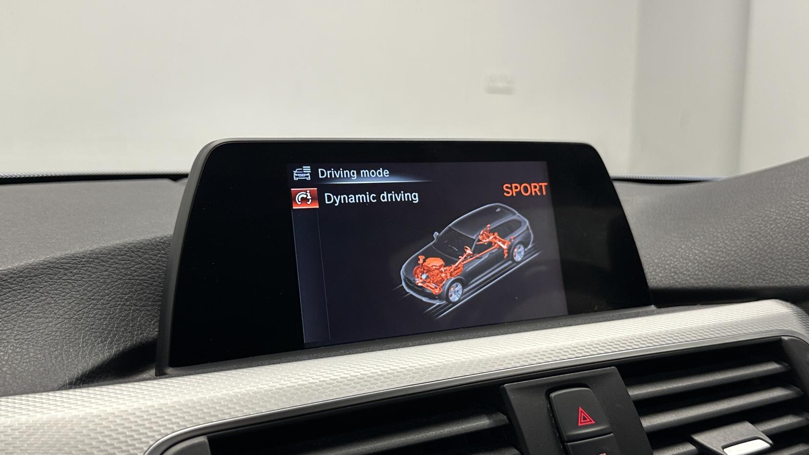 BMW 3 Series 2.0 320i M Sport Touring 5dr Petrol Auto xDrive Euro 6 (s/s) (184 ps)