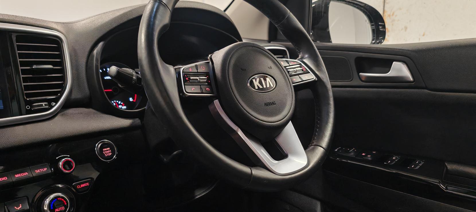 Kia Sportage 1.6 CRDi MHEV JBL Black Edition SUV 5dr Diesel Hybrid DCT Euro 6 (s/s) (134 bhp)