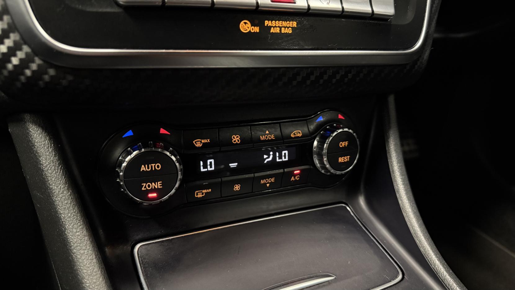 Mercedes-Benz A Class 2.1 A200d AMG Line Hatchback 5dr Diesel 7G-DCT Euro 6 (s/s) (136 ps)