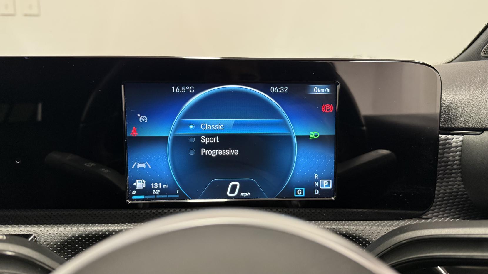 Mercedes-Benz A Class 1.5 A180d Sport Hatchback 5dr Diesel 7G-DCT Euro 6 (s/s) (116 ps)