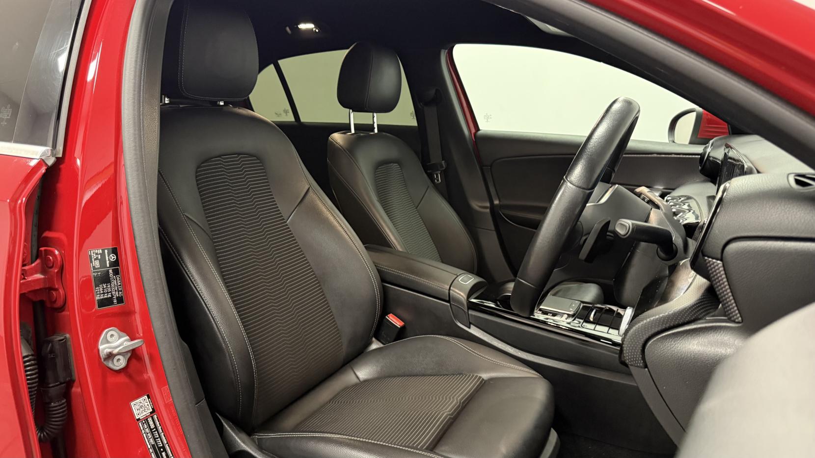 Mercedes-Benz A Class 1.5 A180d Sport Hatchback 5dr Diesel 7G-DCT Euro 6 (s/s) (116 ps)