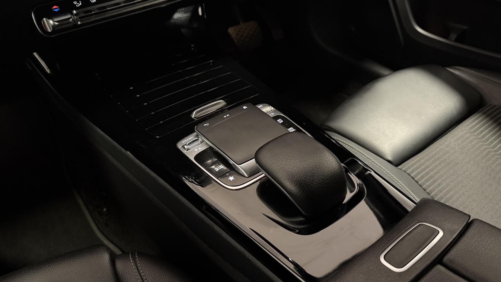 Mercedes-Benz A Class 1.5 A180d Sport Hatchback 5dr Diesel 7G-DCT Euro 6 (s/s) (116 ps)