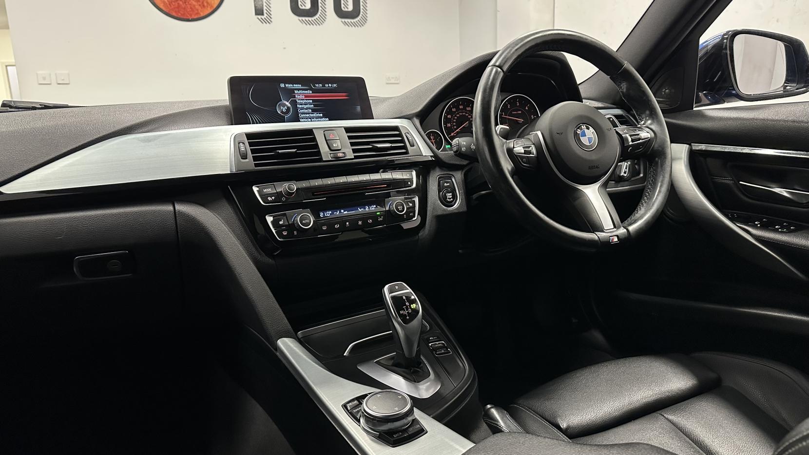 BMW 3 Series 2.0 320d M Sport Saloon 4dr Diesel Auto xDrive Euro 6 (s/s) (190 ps)