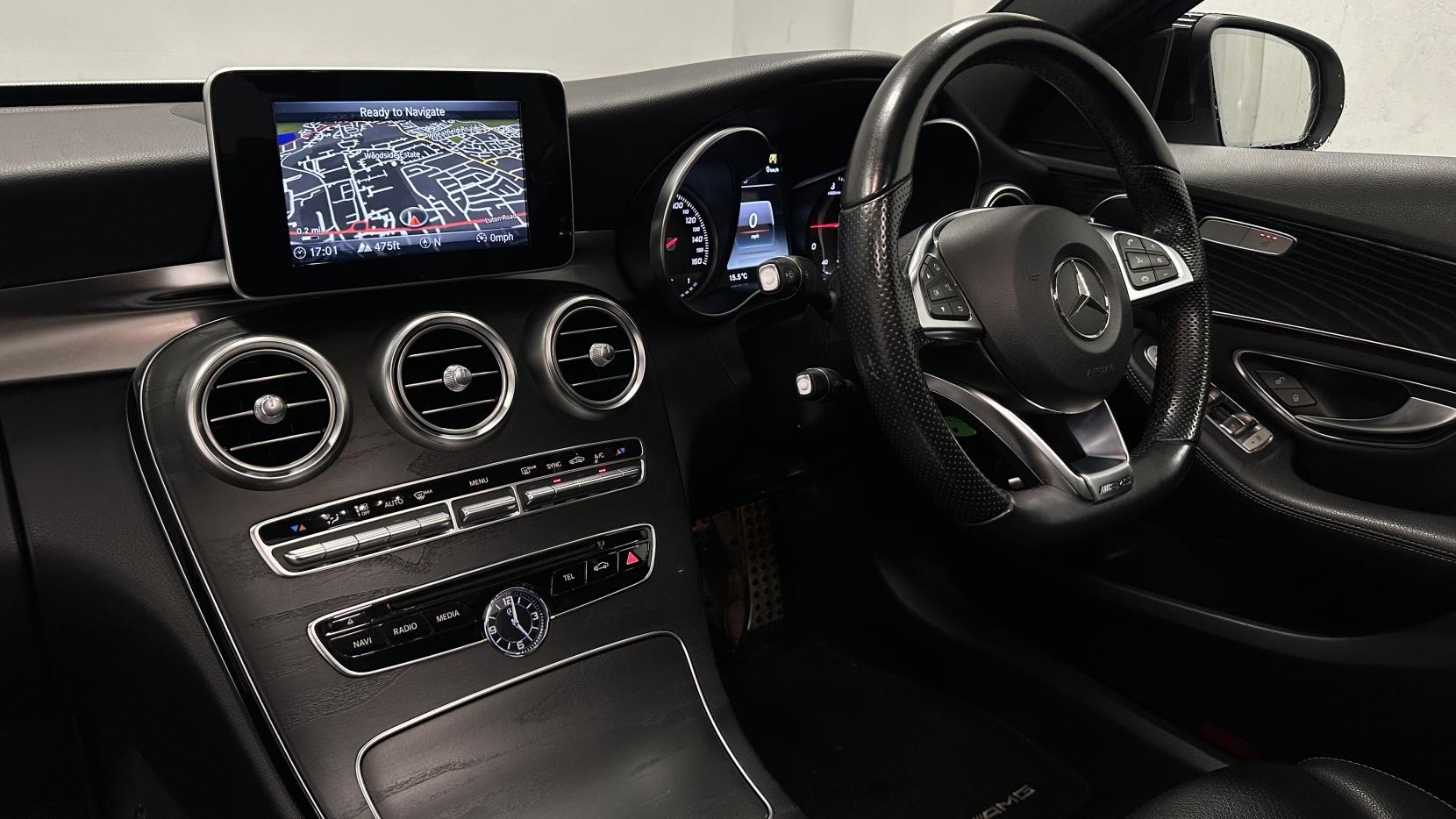 Mercedes-Benz C Class 2.1 C220d AMG Line Saloon 4dr Diesel G-Tronic+ Euro 6 (s/s) (170 ps)