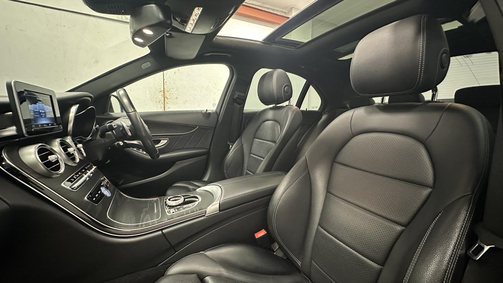 Mercedes-Benz C Class 2.1 C220d AMG Line Saloon 4dr Diesel G-Tronic+ Euro 6 (s/s) (170 ps)