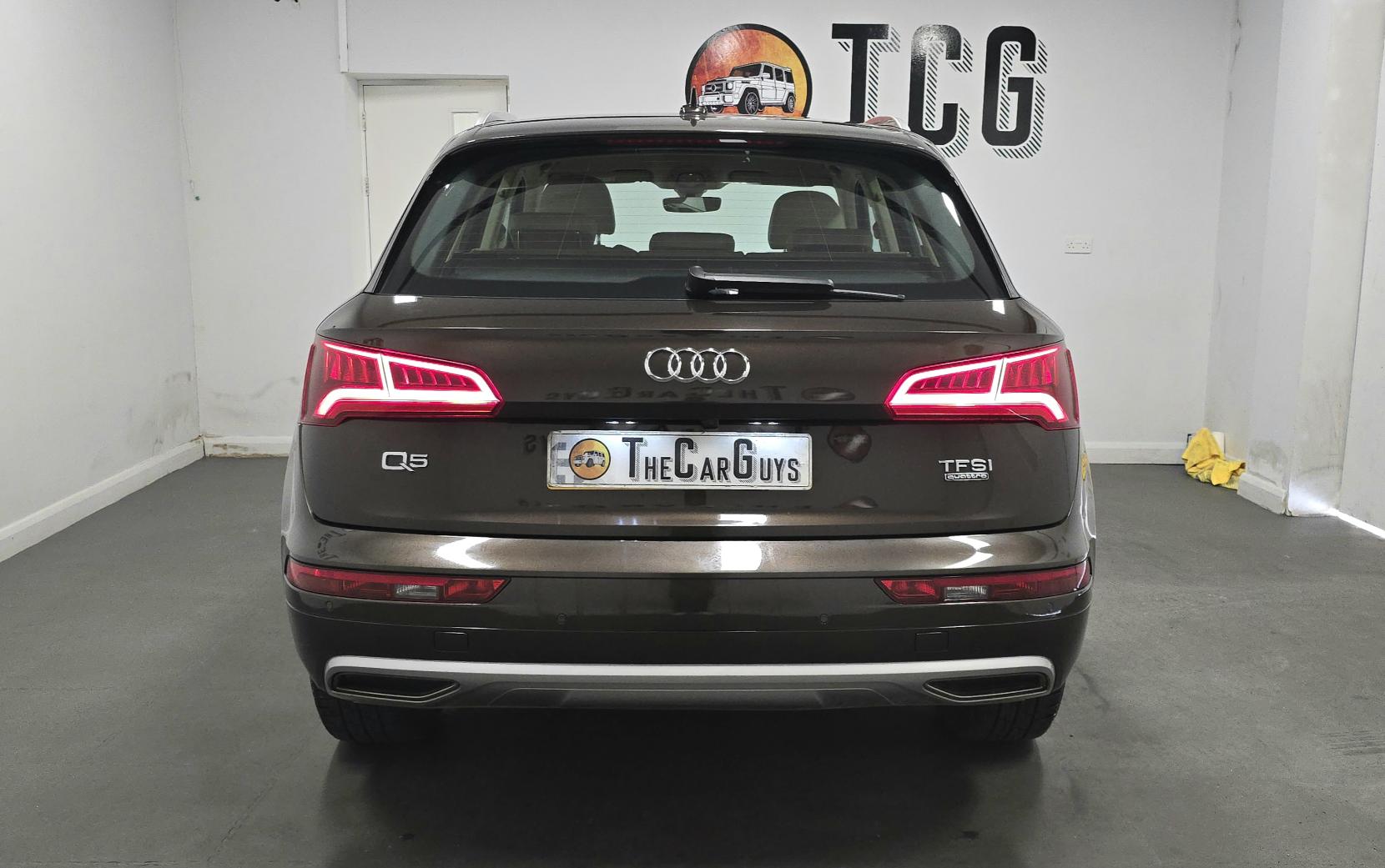 Audi Q5 2.0 TFSI Sport SUV 5dr Petrol S Tronic quattro Euro 6 (s/s) (252 ps)