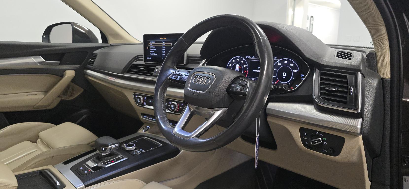 Audi Q5 2.0 TFSI Sport SUV 5dr Petrol S Tronic quattro Euro 6 (s/s) (252 ps)