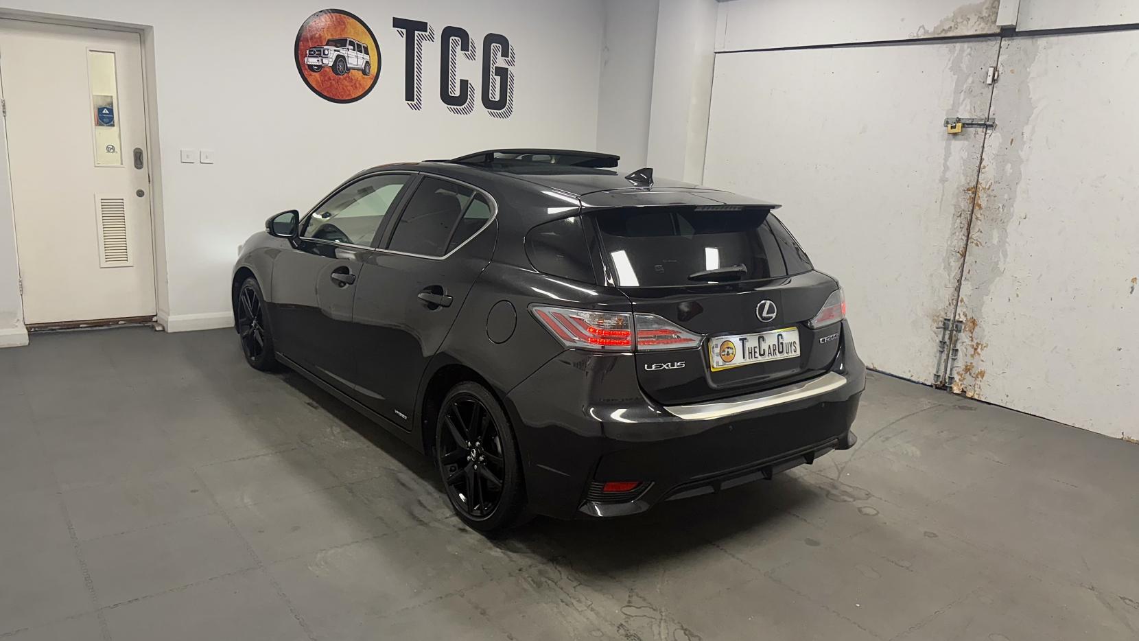 Lexus CT 1.8 200h Sport Hatchback 5dr Petrol Hybrid CVT Euro 6 (s/s) (136 ps)