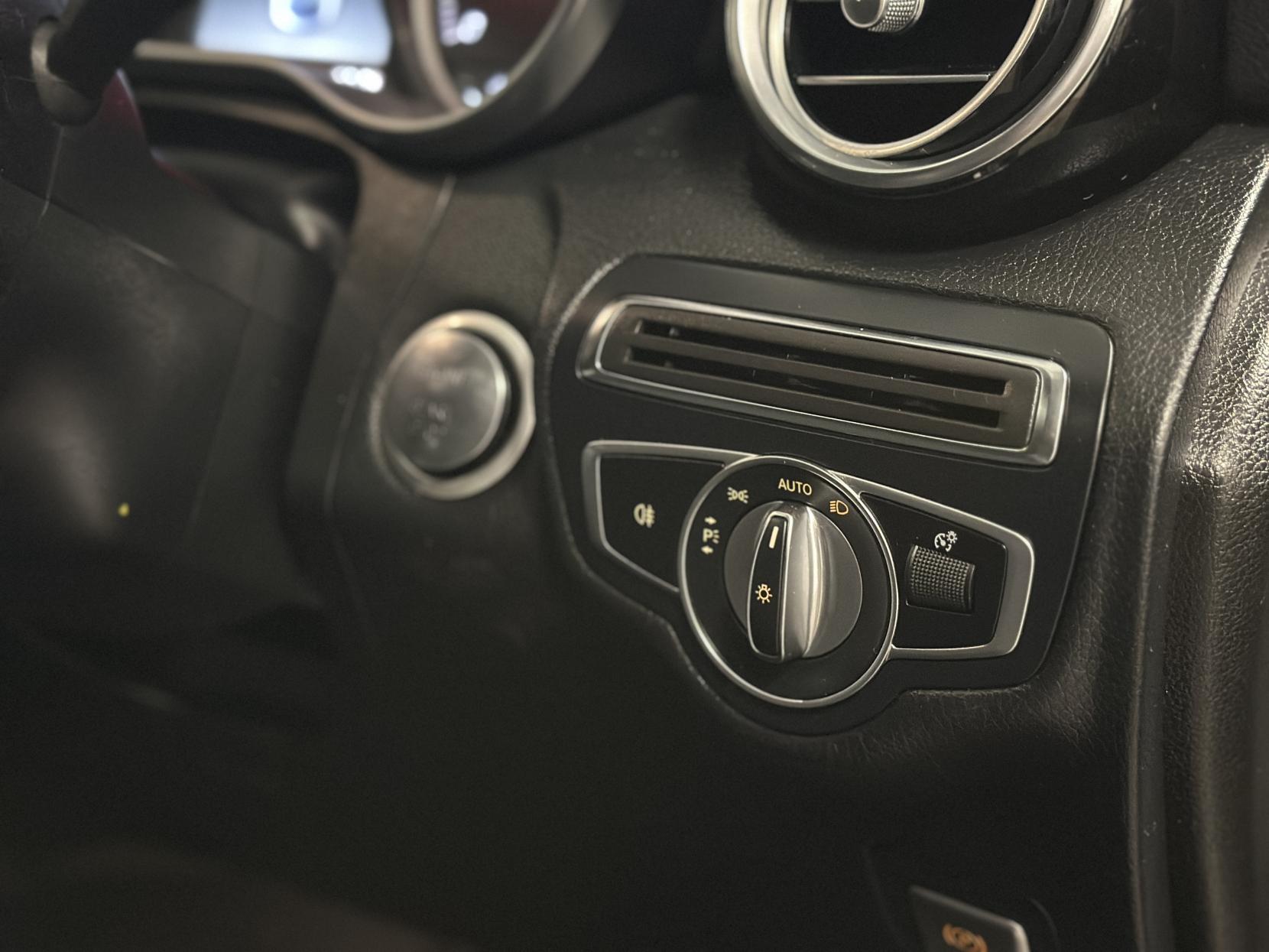 Mercedes-Benz GLC 2.1 GLC220d AMG Line (Premium) Coupe 5dr Diesel G-Tronic+ 4MATIC Euro 6 (s/s) (170 ps)