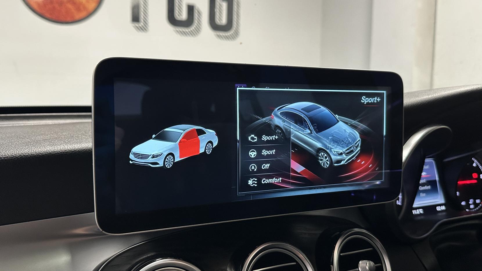 Mercedes-Benz GLC 2.1 GLC220d AMG Line (Premium) Coupe 5dr Diesel G-Tronic+ 4MATIC Euro 6 (s/s) (170 ps)