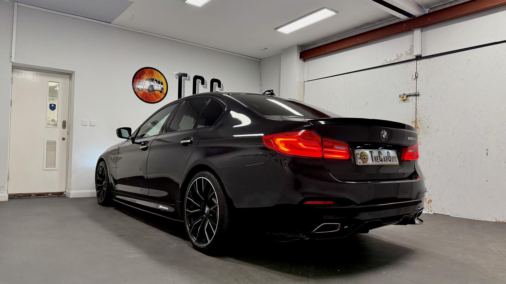 BMW 5 Series 2.0 520d M Sport Saloon 4dr Diesel Auto Euro 6 (s/s) (190 ps)
