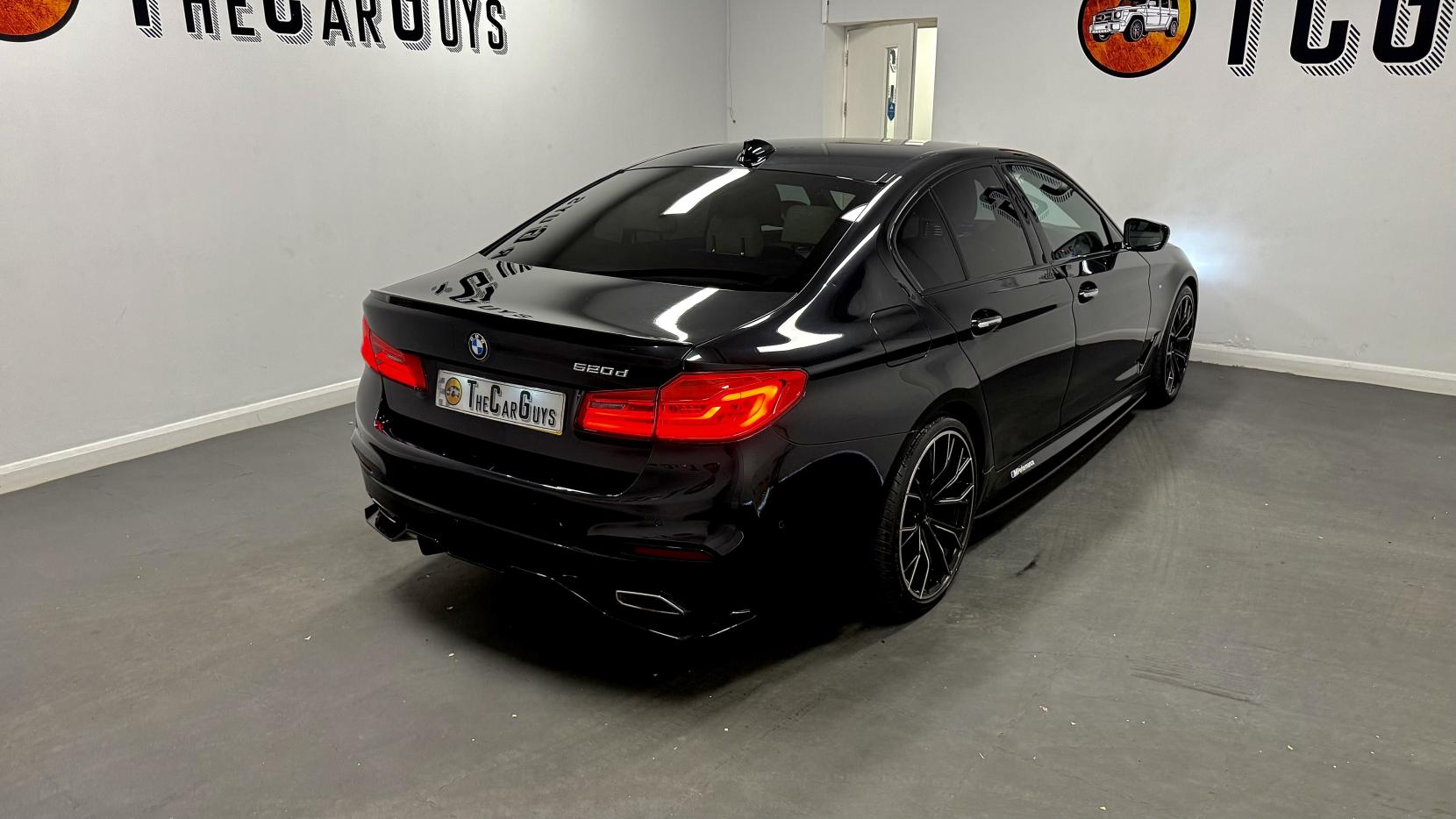 BMW 5 Series 2.0 520d M Sport Saloon 4dr Diesel Auto Euro 6 (s/s) (190 ps)