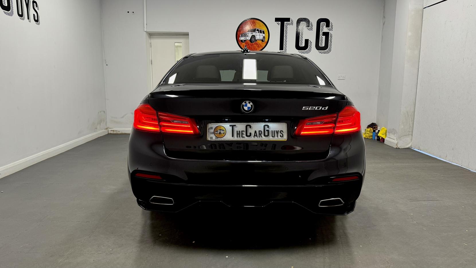 BMW 5 Series 2.0 520d M Sport Saloon 4dr Diesel Auto Euro 6 (s/s) (190 ps)