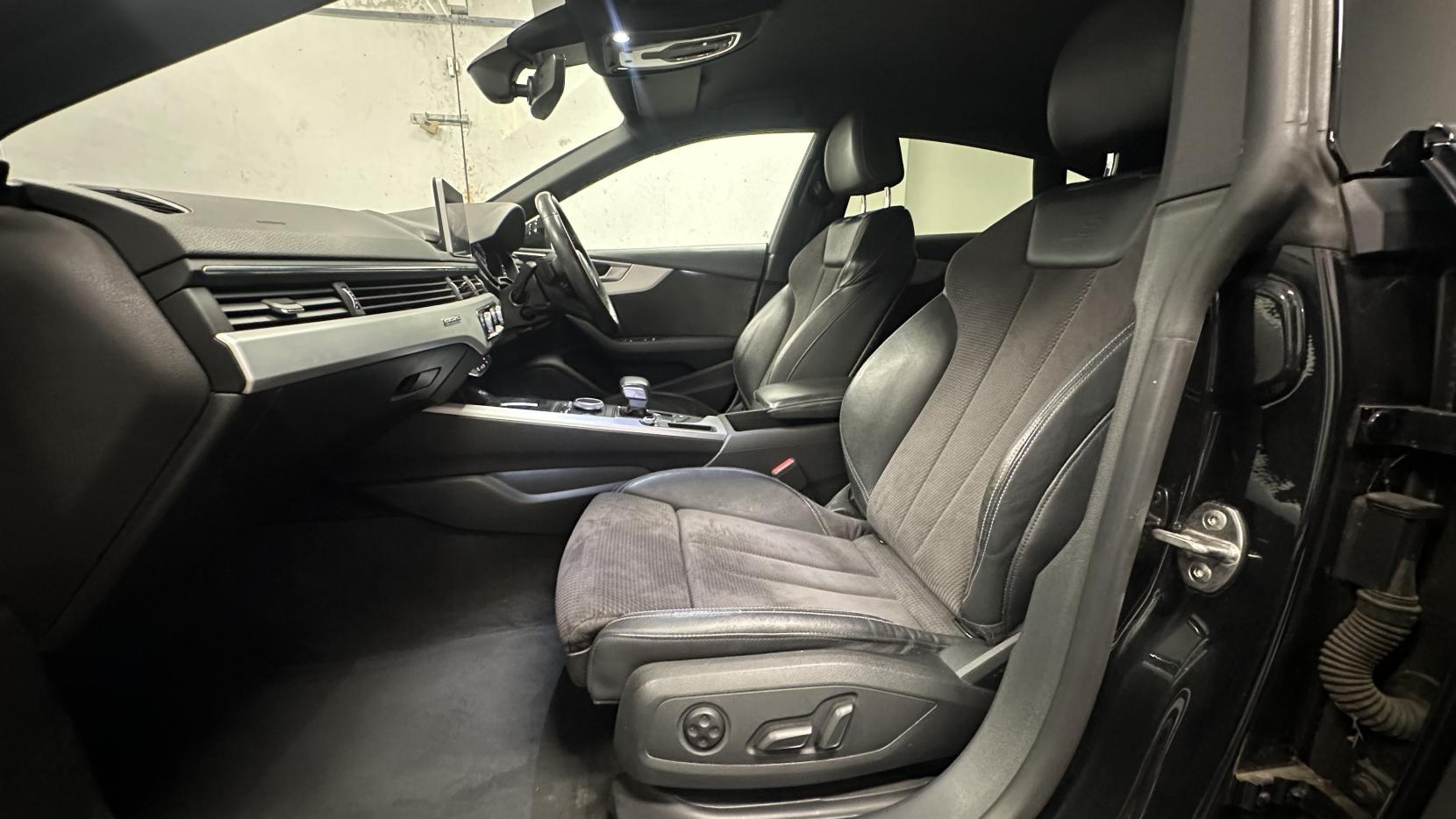 Audi A5 2.0 TDI S line Sportback 5dr Diesel S Tronic quattro Euro 6 (s/s) (190 ps)