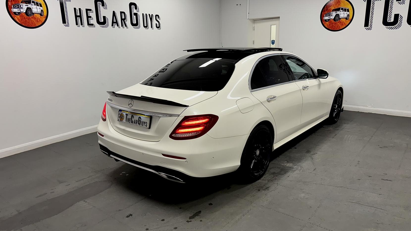 Mercedes-Benz E Class 2.0 E220d AMG Line (Premium Plus) Saloon 4dr Diesel G-Tronic+ Euro 6 (s/s) (194 ps)
