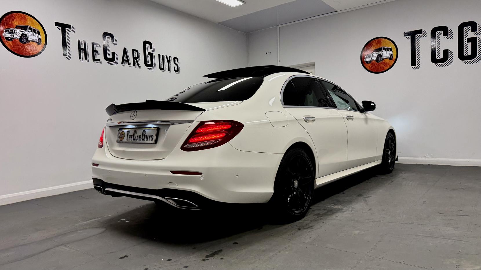 Mercedes-Benz E Class 2.0 E220d AMG Line (Premium Plus) Saloon 4dr Diesel G-Tronic+ Euro 6 (s/s) (194 ps)