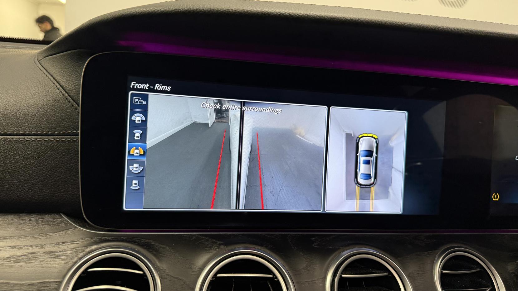 Mercedes-Benz E Class 2.0 E220d AMG Line (Premium Plus) Saloon 4dr Diesel G-Tronic+ Euro 6 (s/s) (194 ps)