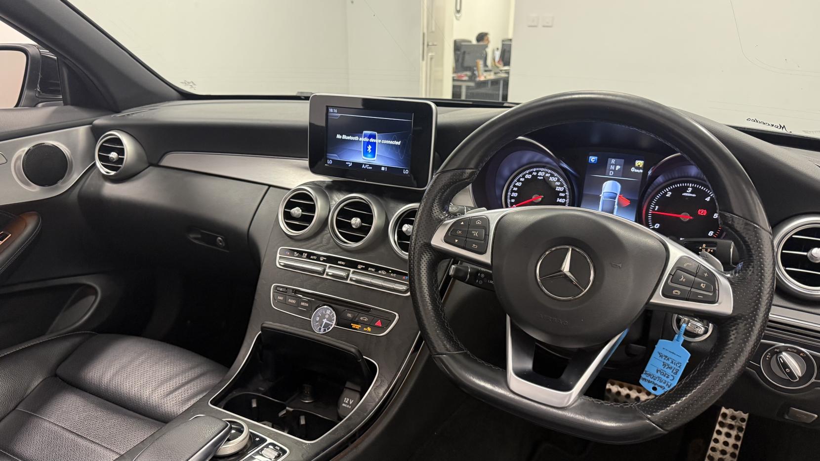 Mercedes-Benz C Class 2.1 C220d AMG Line Cabriolet 2dr Diesel G-Tronic+ Euro 6 (s/s) (170 ps)