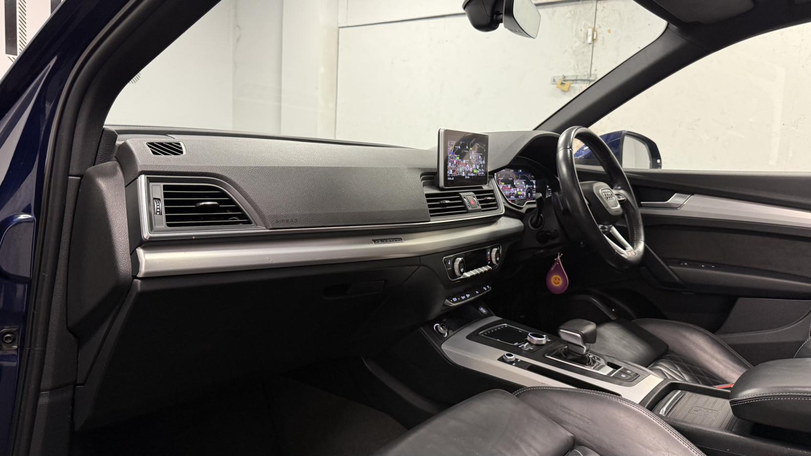 Audi Q5 2.0 TDI 40 S line SUV 5dr Diesel S Tronic quattro Euro 6 (s/s) (190 ps)