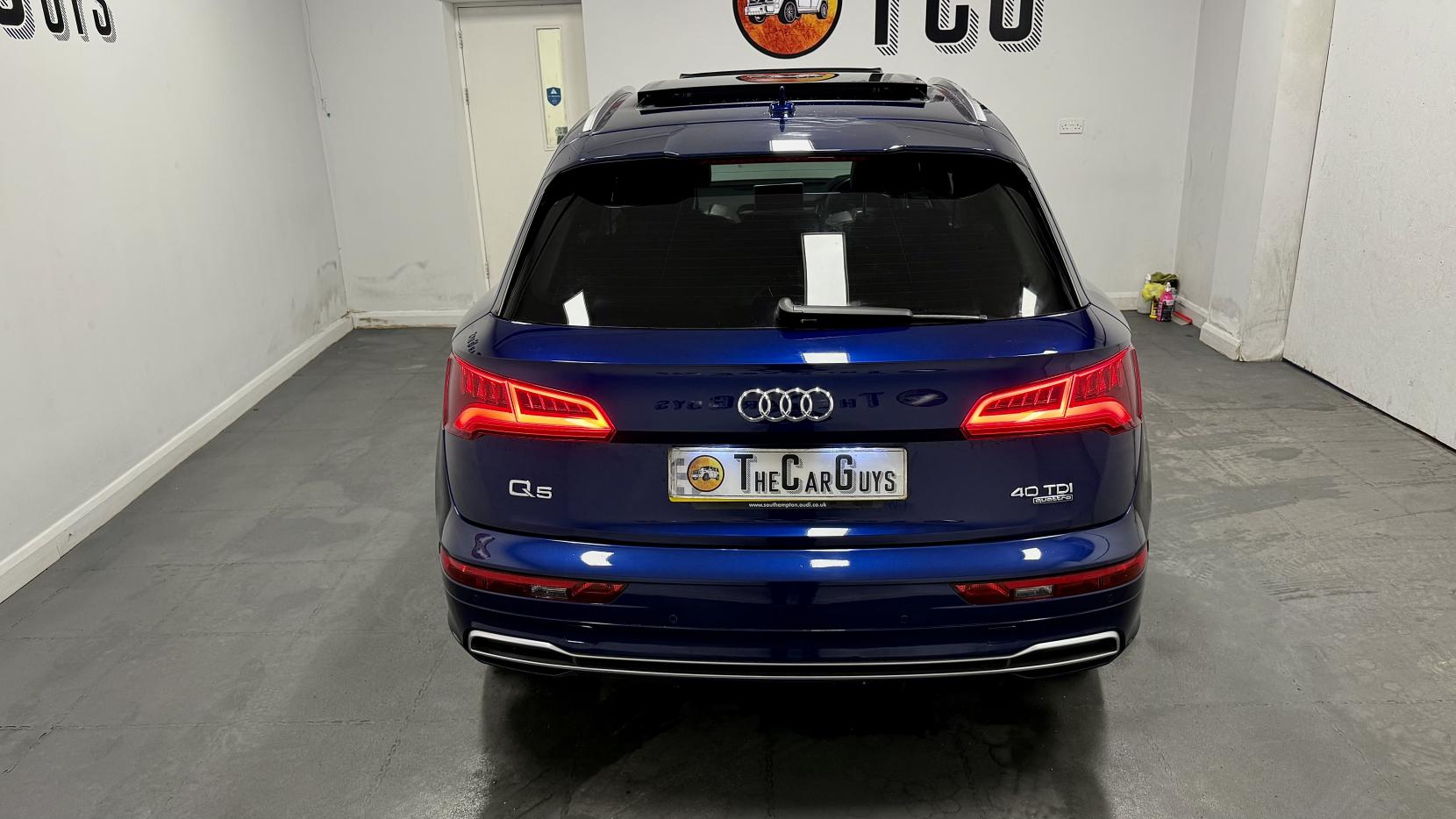 Audi Q5 2.0 TDI 40 S line SUV 5dr Diesel S Tronic quattro Euro 6 (s/s) (190 ps)