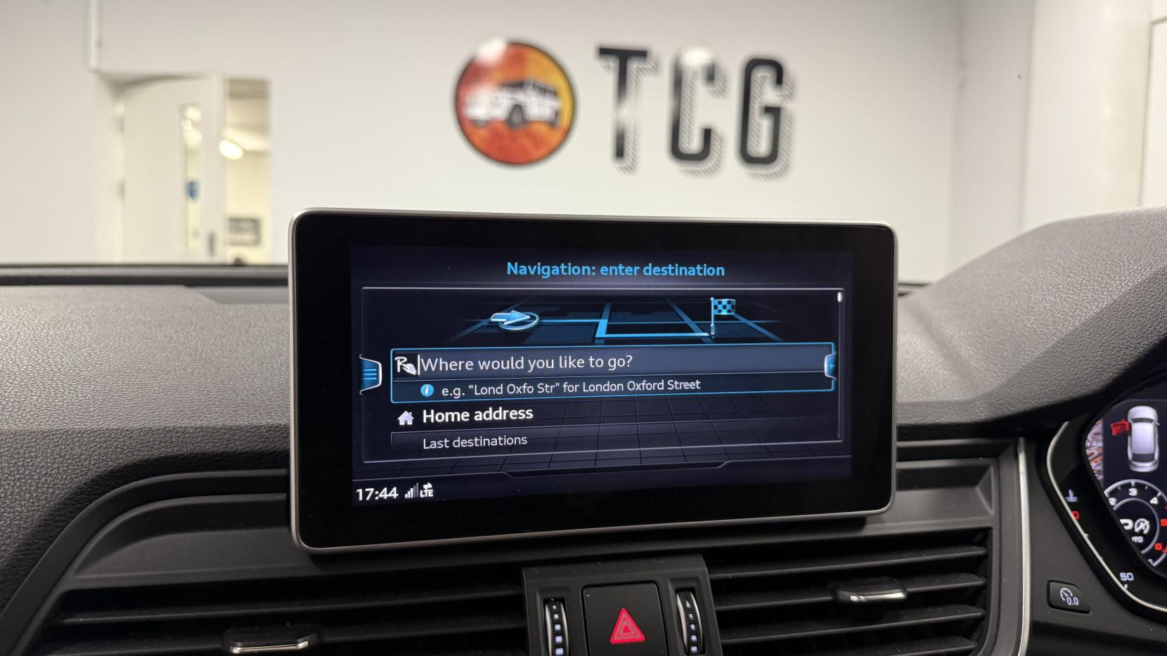 Audi Q5 2.0 TDI 40 S line SUV 5dr Diesel S Tronic quattro Euro 6 (s/s) (190 ps)