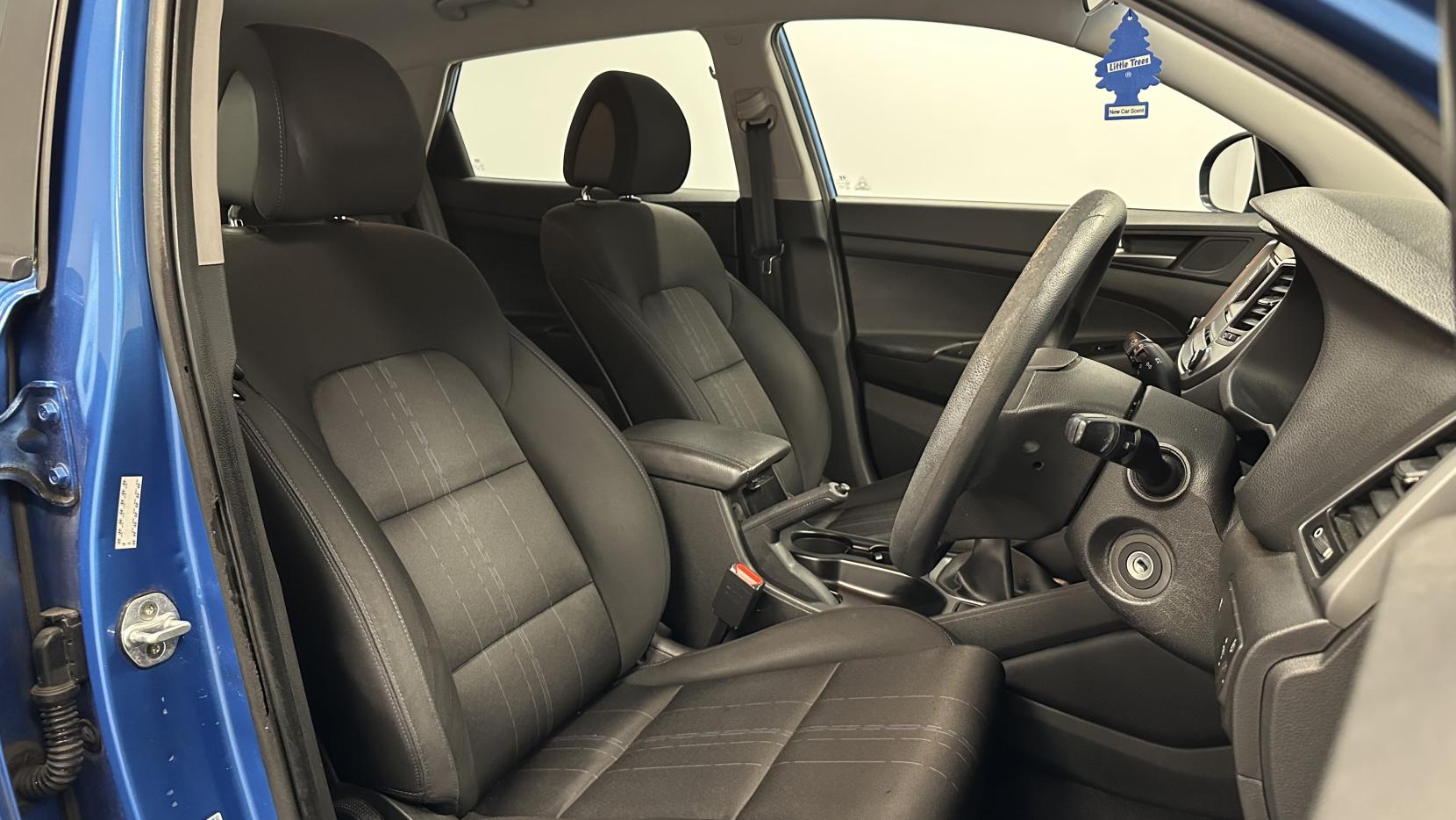 Hyundai TUCSON 1.6 GDi Blue Drive S SUV 5dr Petrol Manual Euro 6 (s/s) (132 ps)