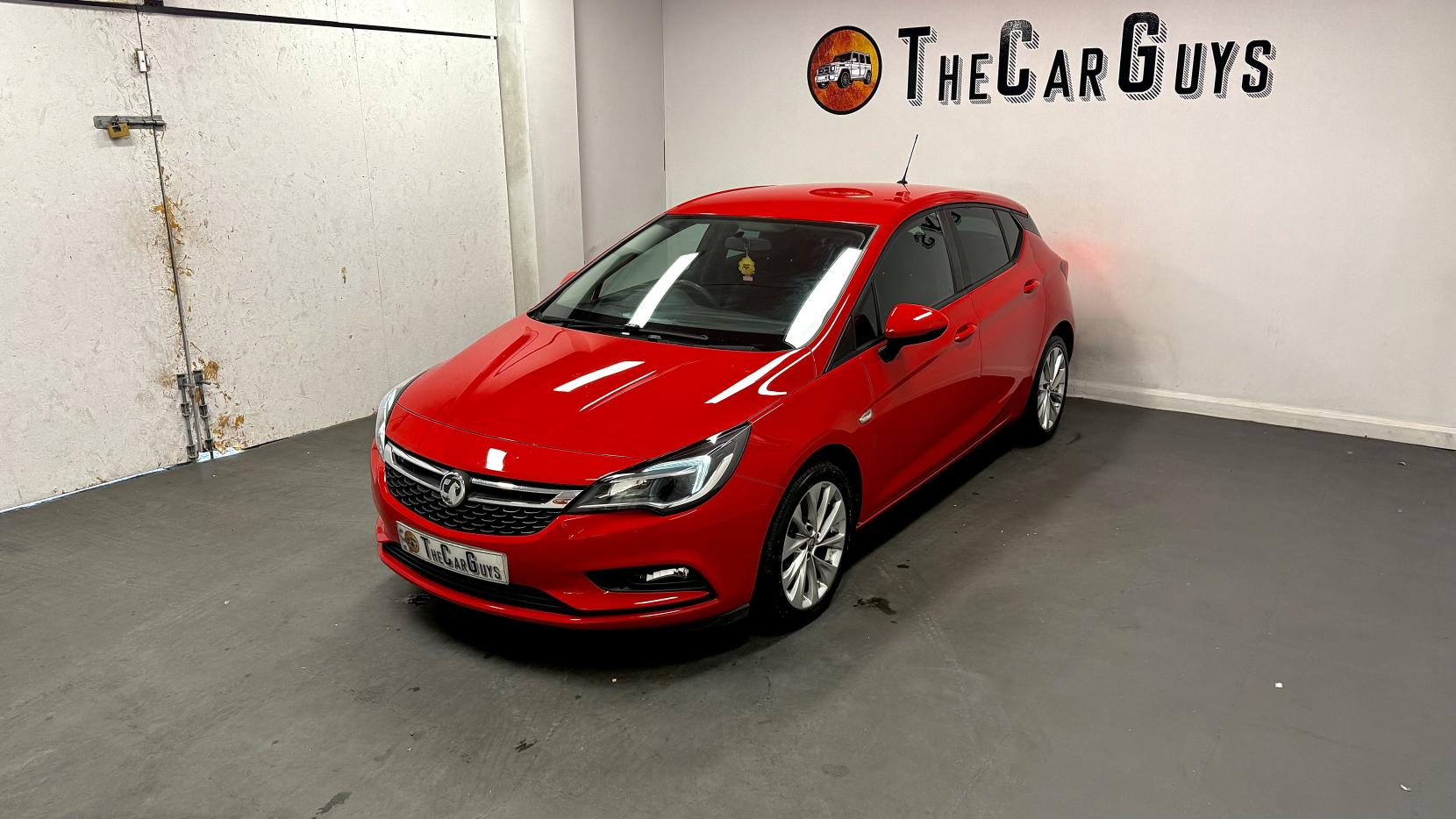 Vauxhall Astra 1.0i Turbo ecoTEC Design Hatchback 5dr Petrol Manual Euro 6 (s/s) (105 ps)