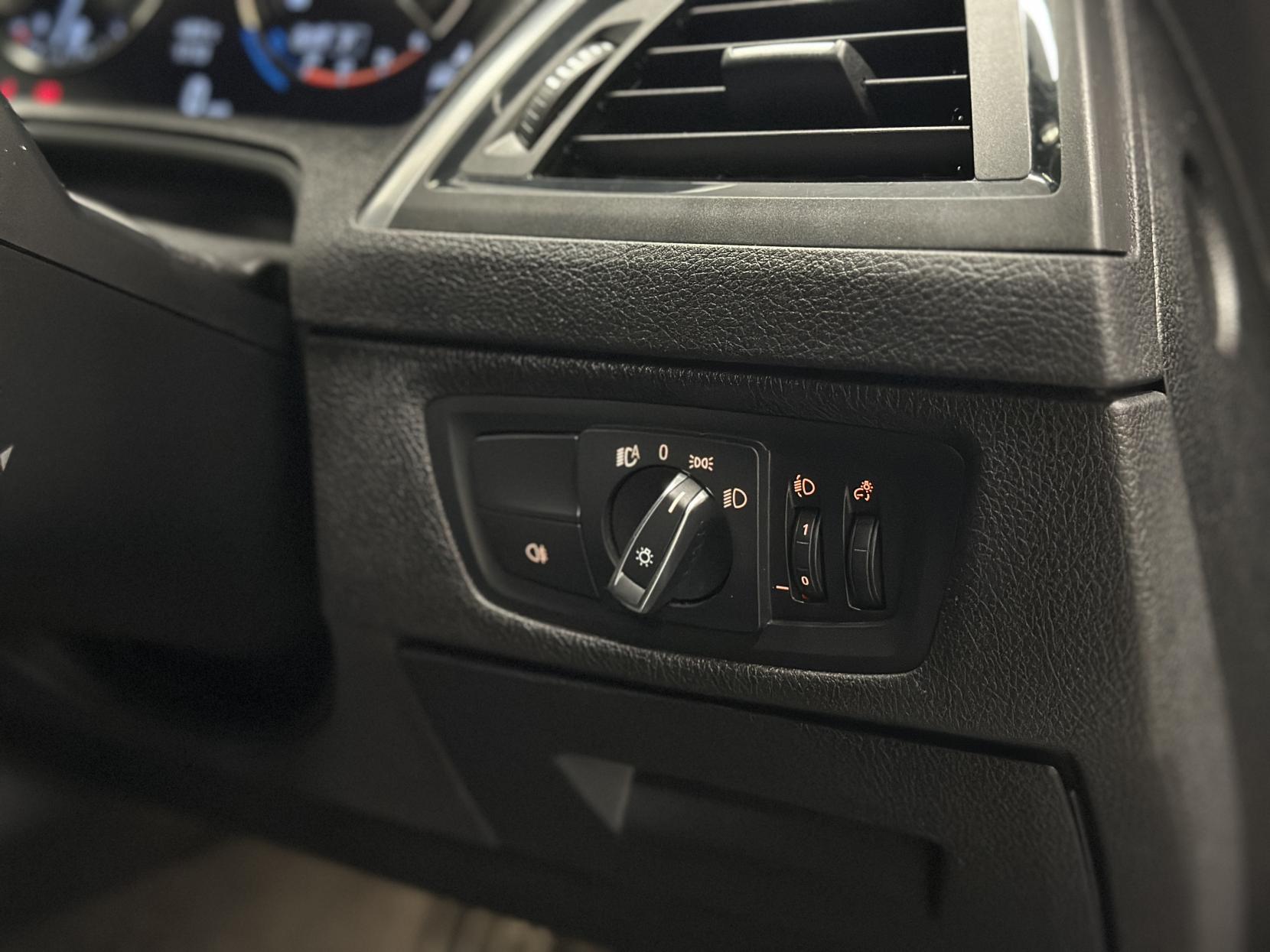 BMW 1 Series 3.0 M140i GPF Shadow Edition Hatchback 5dr Petrol Auto Euro 6 (s/s) (340 ps)