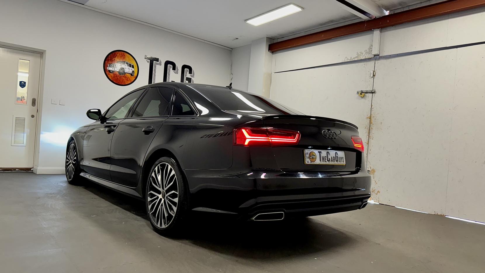 Audi A6 Saloon 2.0 TDI ultra Black Edition Saloon 4dr Diesel S Tronic Euro 6 (s/s) (190 ps)