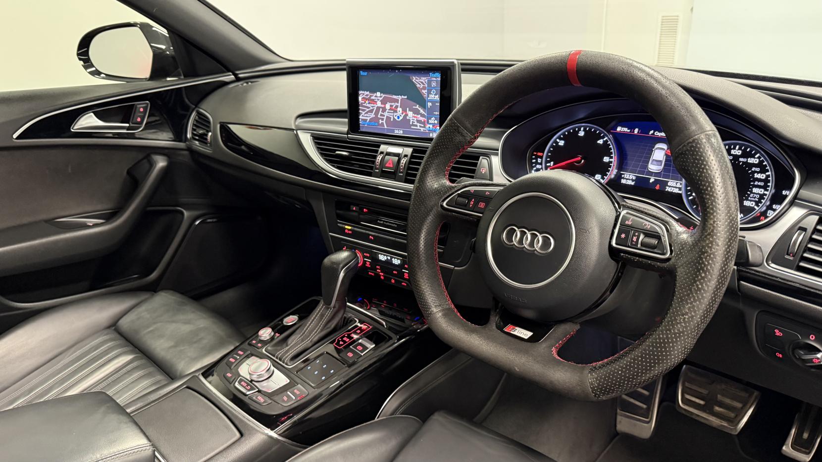 Audi A6 Saloon 2.0 TDI ultra Black Edition Saloon 4dr Diesel S Tronic Euro 6 (s/s) (190 ps)