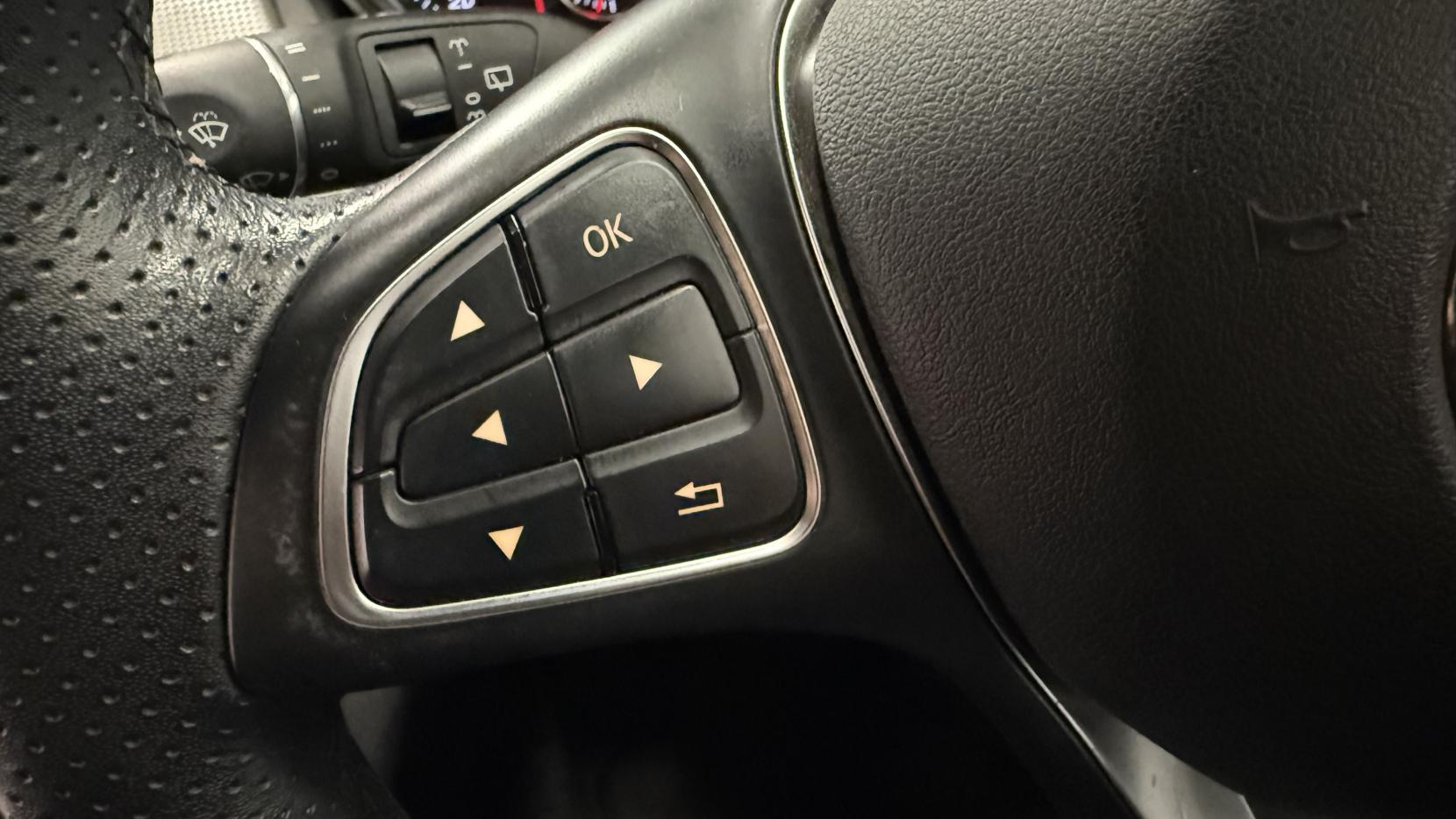 Mercedes-Benz CLA 2.1 CLA200d Sport Shooting Brake 5dr Diesel Manual Euro 6 (s/s) (136 ps)