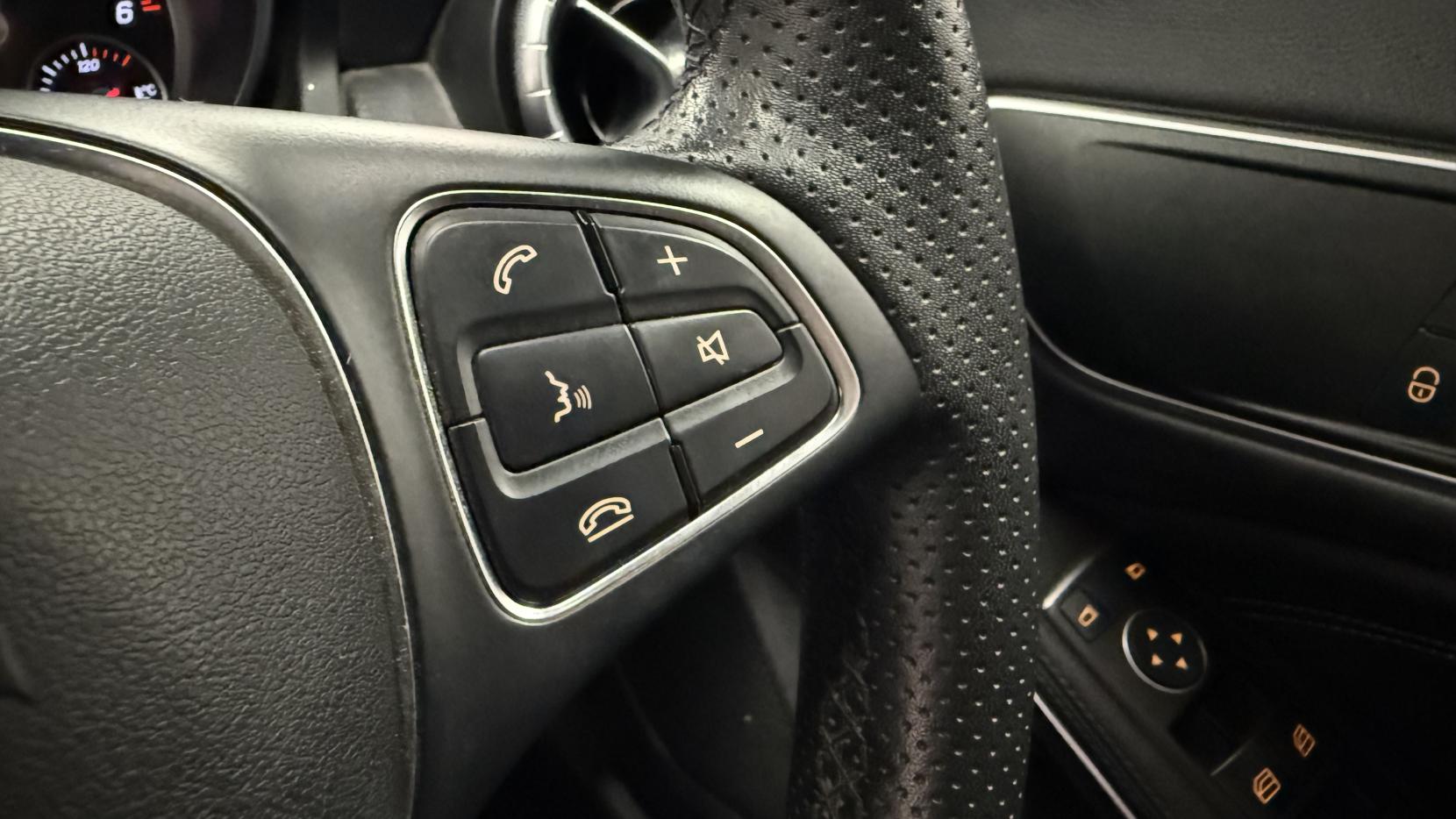 Mercedes-Benz CLA 2.1 CLA200d Sport Shooting Brake 5dr Diesel Manual Euro 6 (s/s) (136 ps)