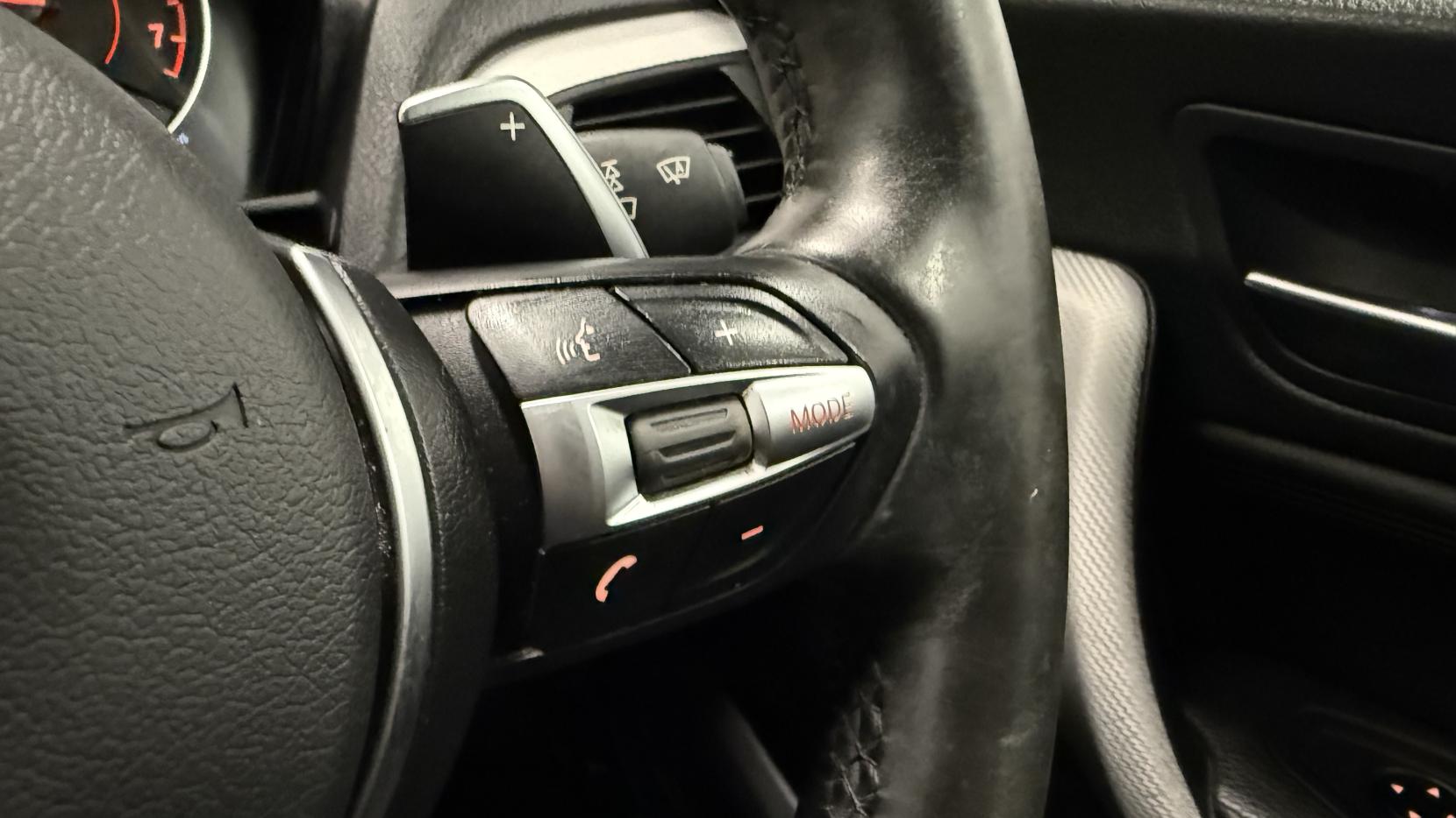 BMW 2 Series 2.0 220i M Sport Coupe 2dr Petrol Auto Euro 6 (s/s) (184 ps)