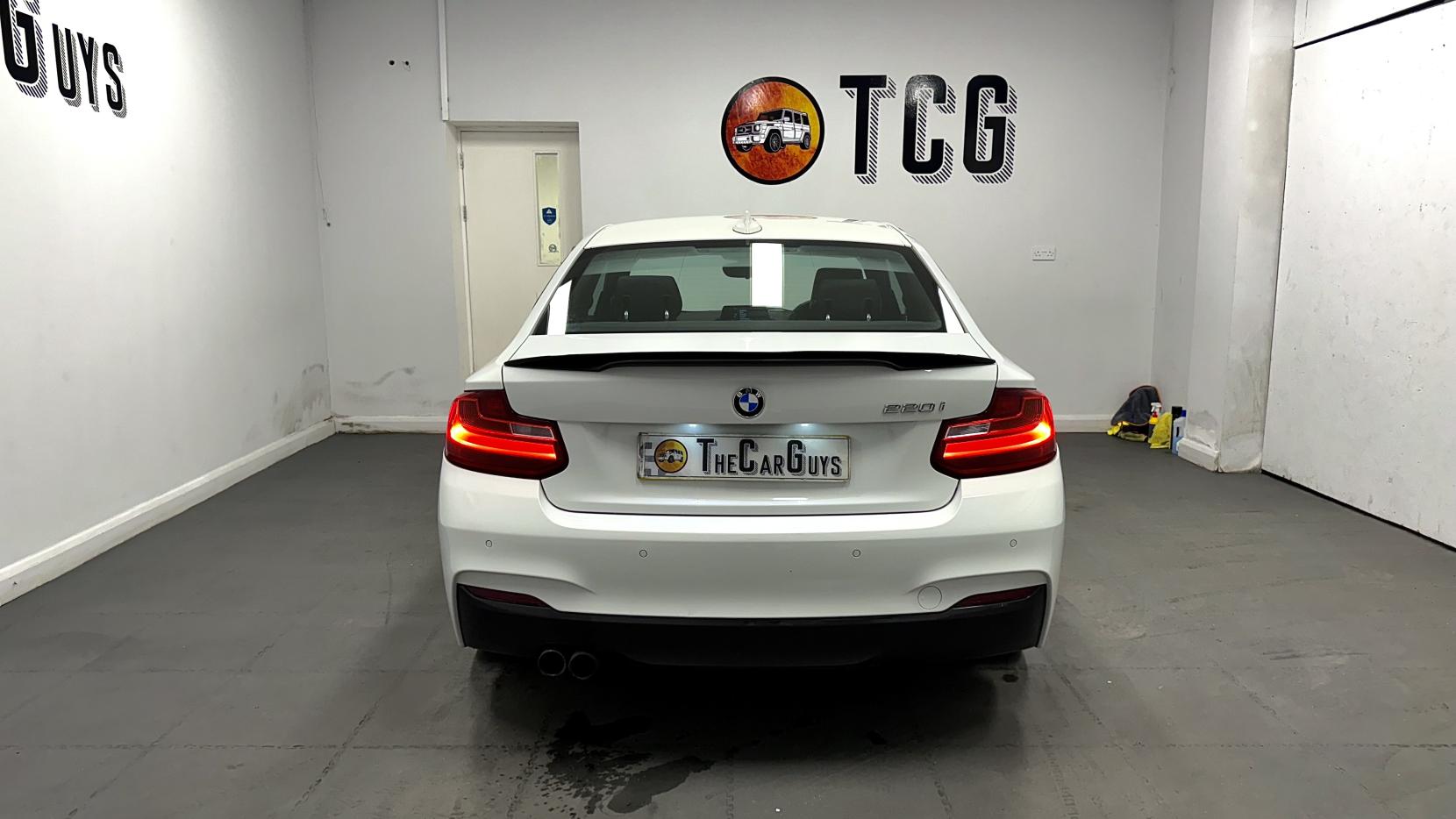 BMW 2 Series 2.0 220i M Sport Coupe 2dr Petrol Auto Euro 6 (s/s) (184 ps)
