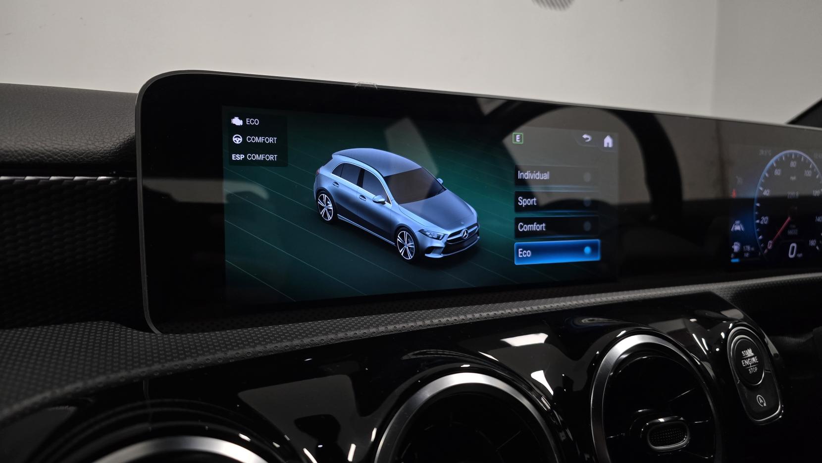 Mercedes-Benz A Class 1.5 A180d Sport (Executive) Hatchback 5dr Diesel 7G-DCT Euro 6 (s/s) (116 ps)