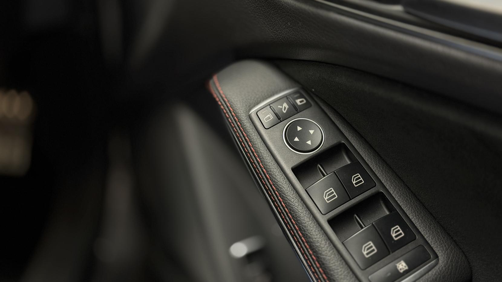 Mercedes-Benz GLA 1.6 GLA200 AMG Line Edition (Plus) SUV 5dr Petrol 7G-DCT Euro 6 (s/s) (156 ps)