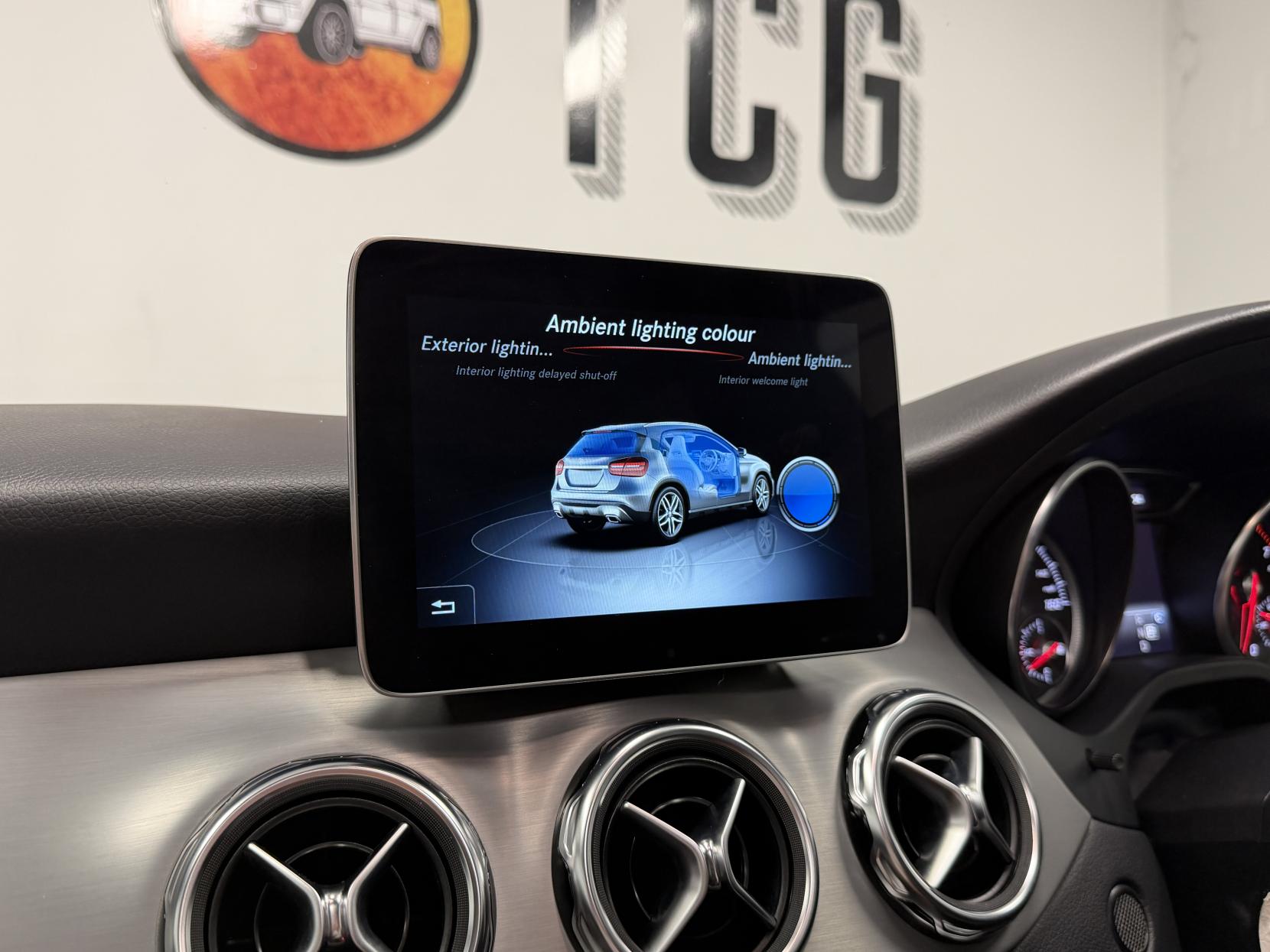 Mercedes-Benz GLA 1.6 GLA200 AMG Line Edition (Plus) SUV 5dr Petrol 7G-DCT Euro 6 (s/s) (156 ps)