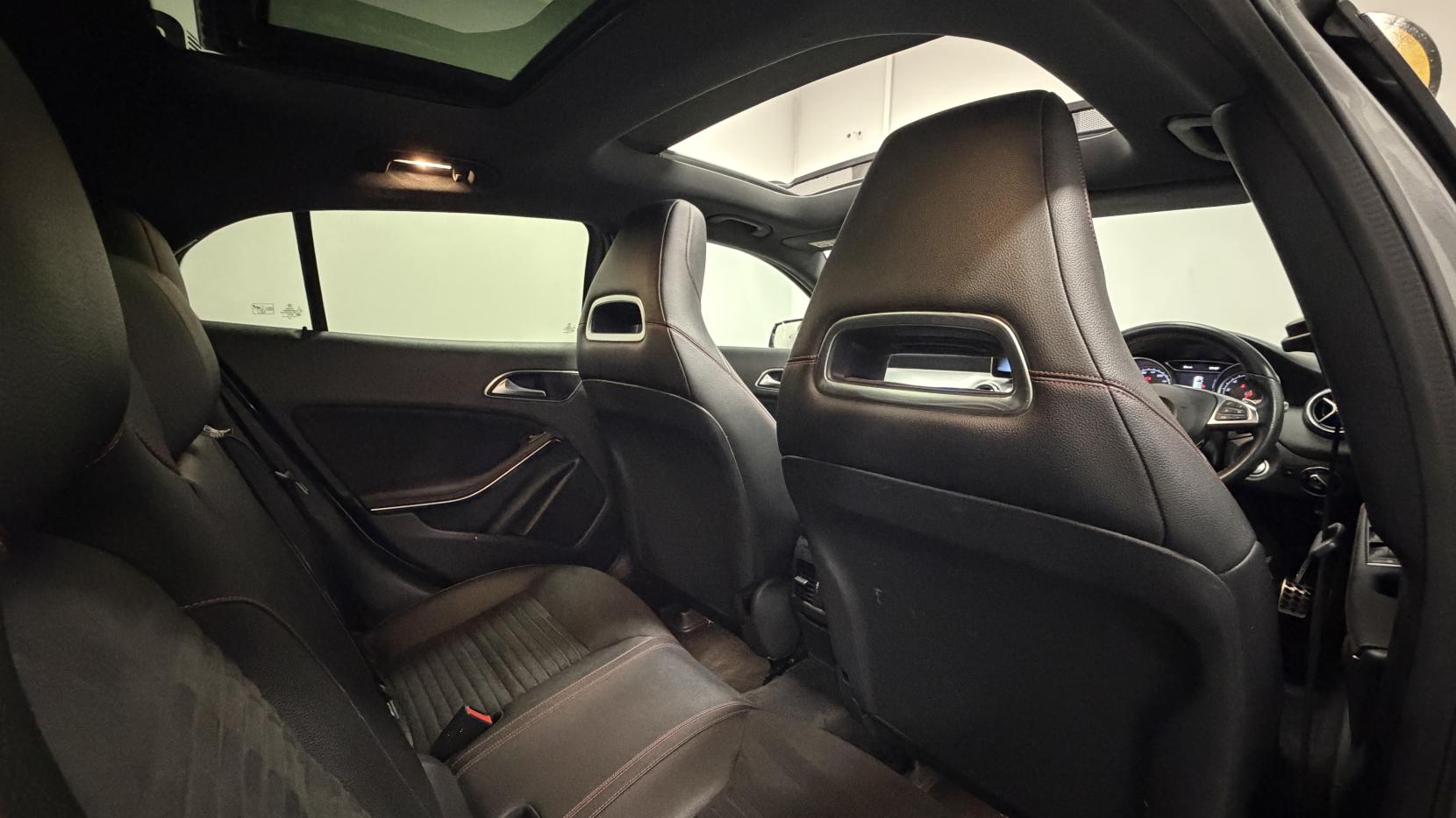 Mercedes-Benz GLA 1.6 GLA200 AMG Line Edition (Plus) SUV 5dr Petrol 7G-DCT Euro 6 (s/s) (156 ps)