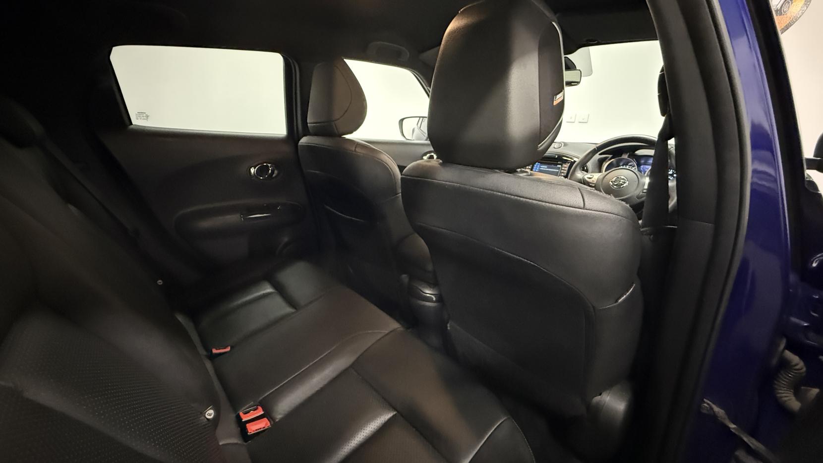 Nissan Juke 1.6 Tekna SUV 5dr Petrol XTRON Euro 6 (117 ps)